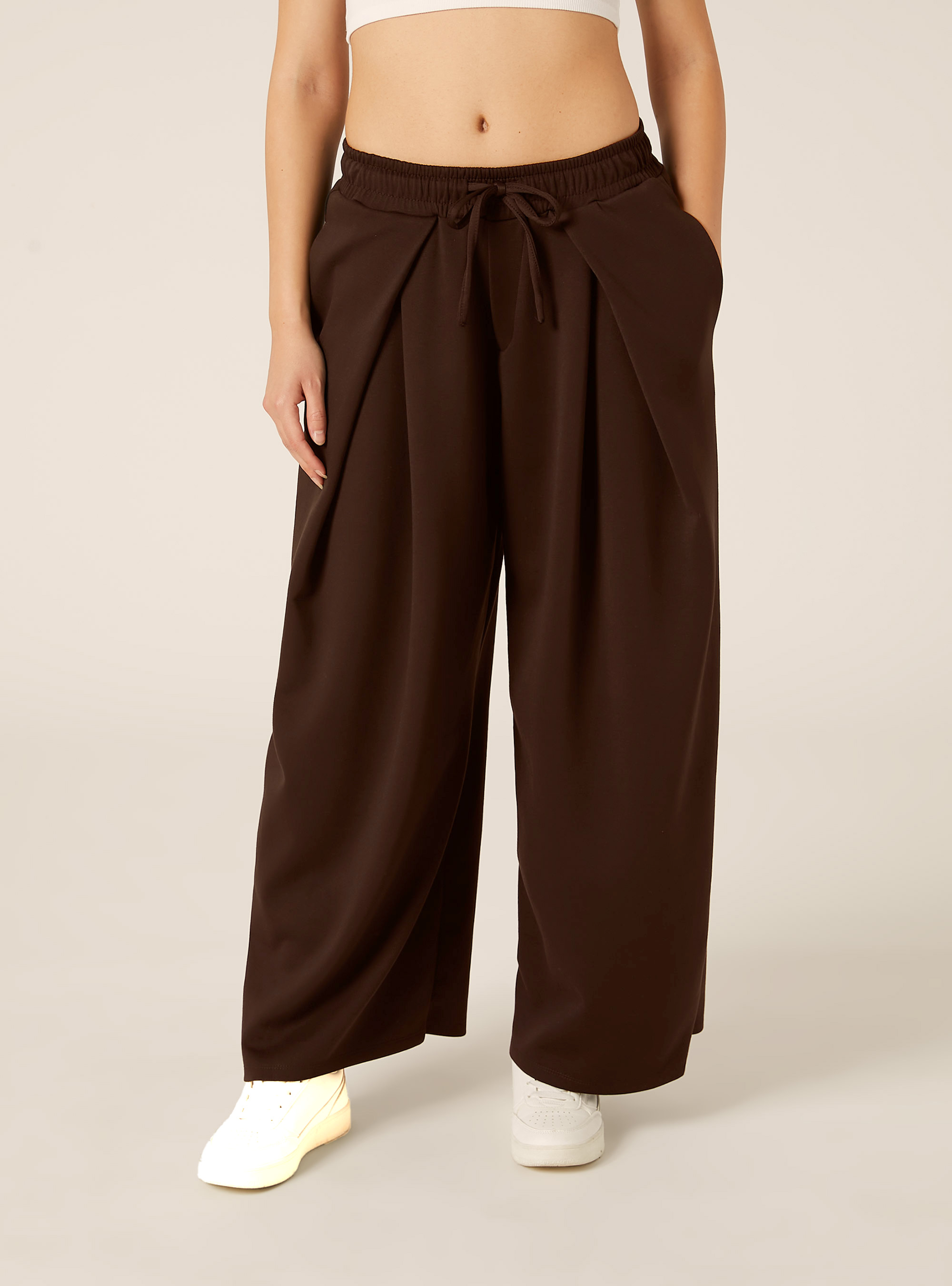 Scuba barrel fit trousers with pleats, BR1 BROWN DARK