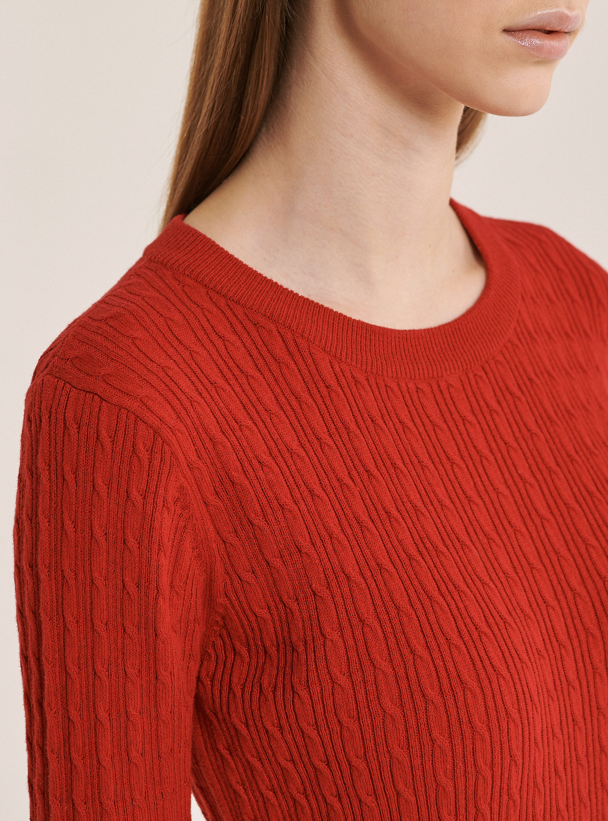 Jersey de cuello redondo con tejido de ochos, ROJO