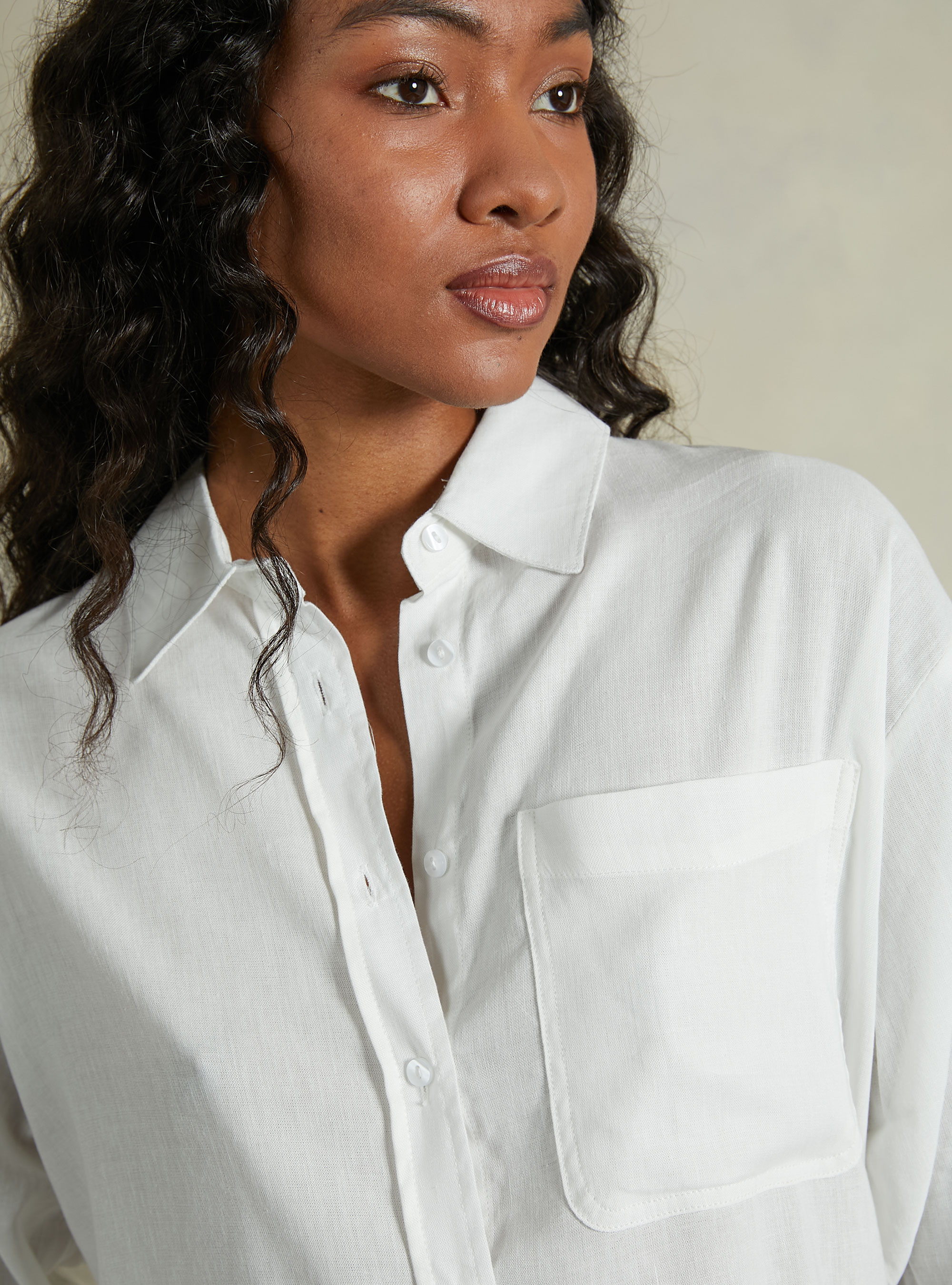 Camicia in misto lino con taschino, WH2 WHITE