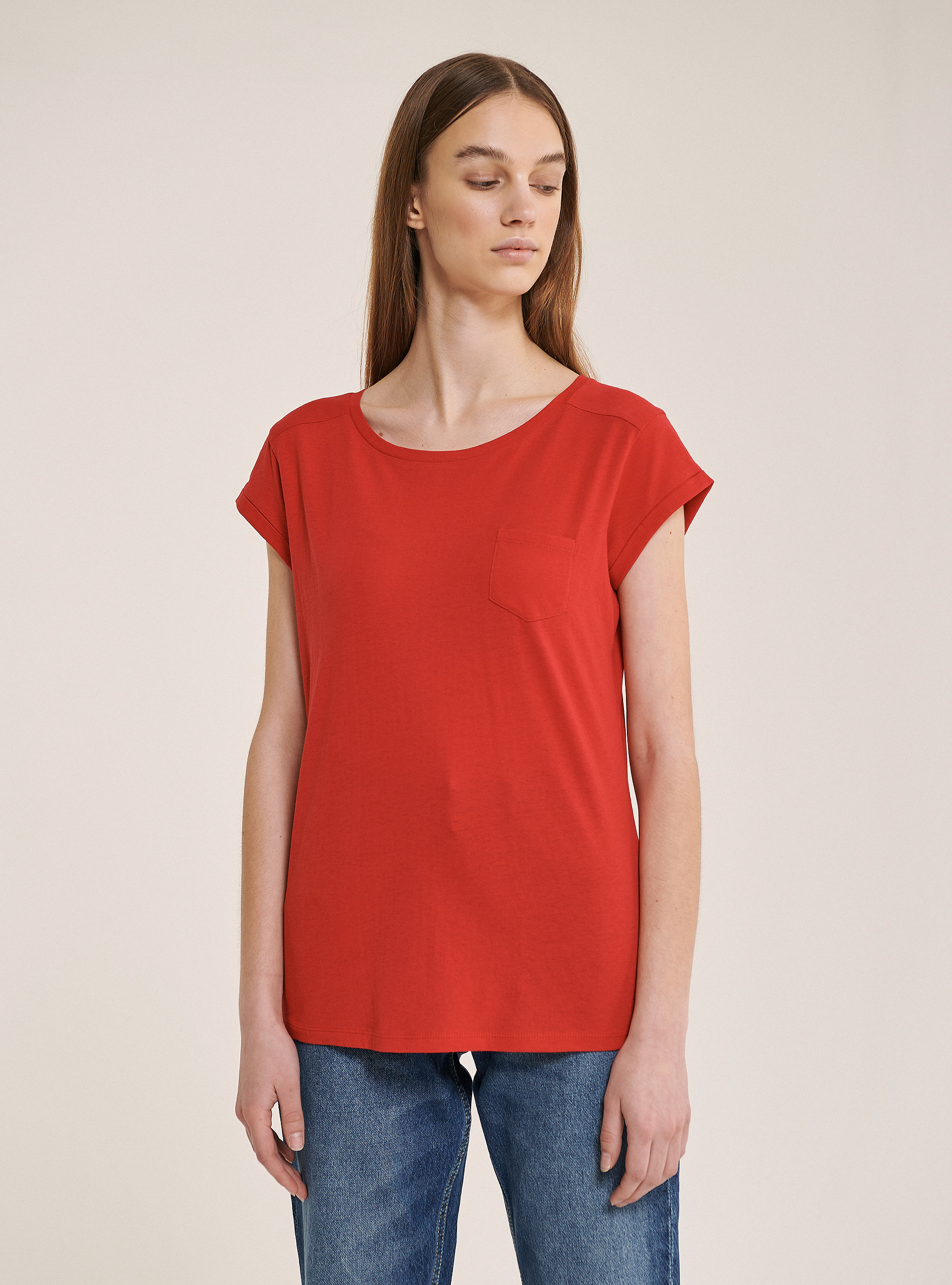 Basic cotton T-shirt with breast pocket, C3376 RED