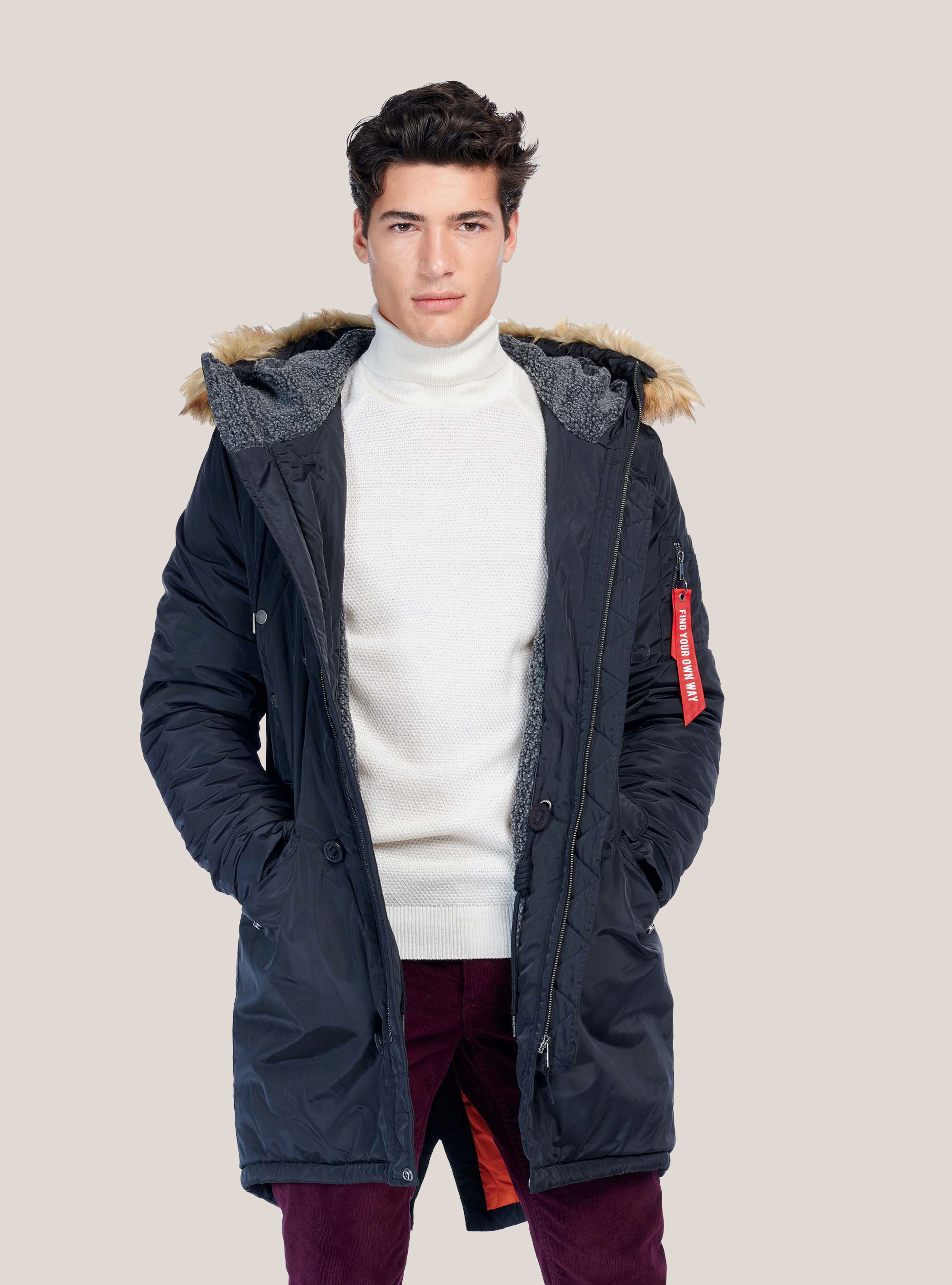 PARKA WITH ZIP ON SLEVEE, BLACK