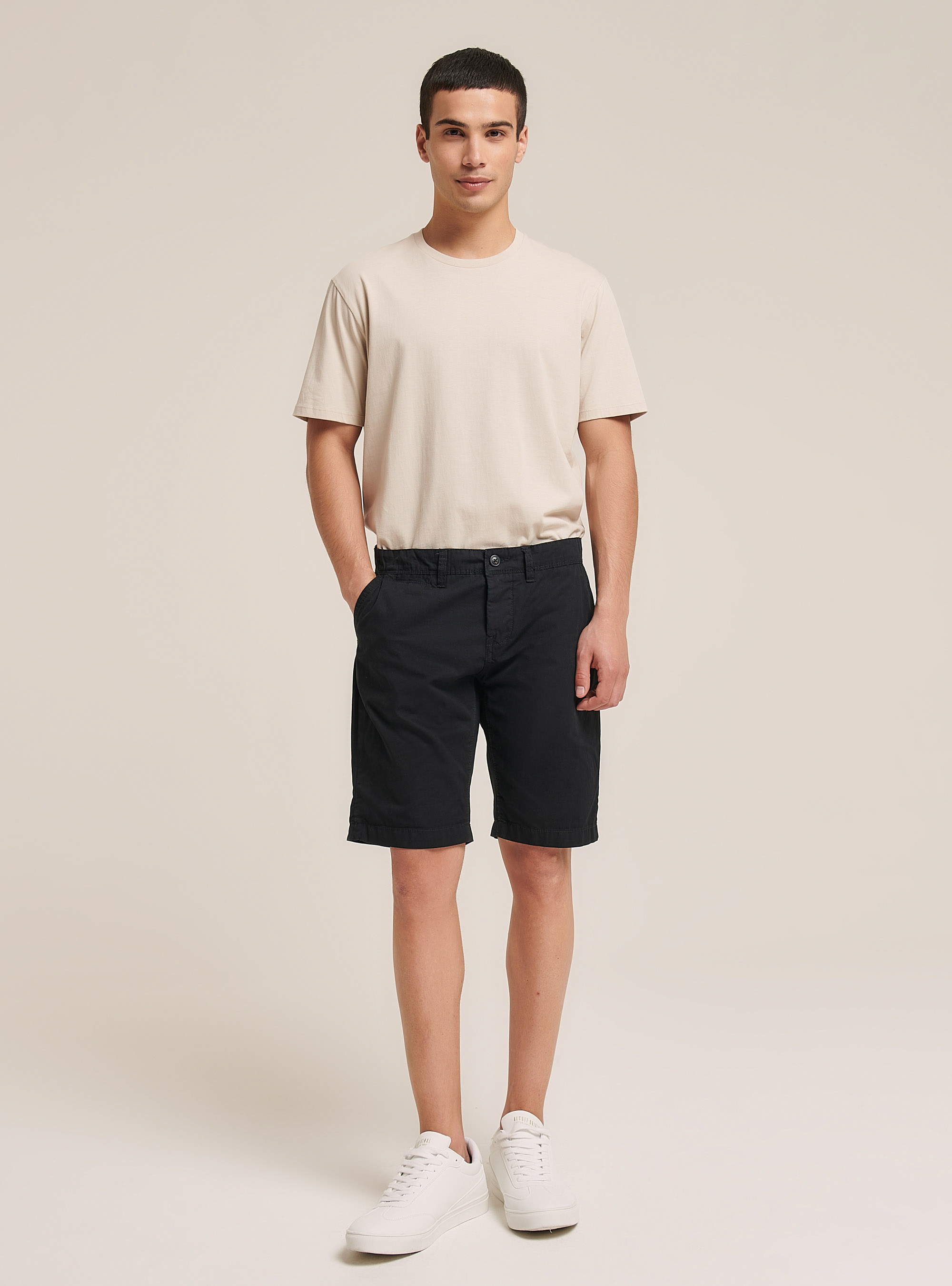 Bermudashorts aus Segeltuchstoff, C101 BLACK