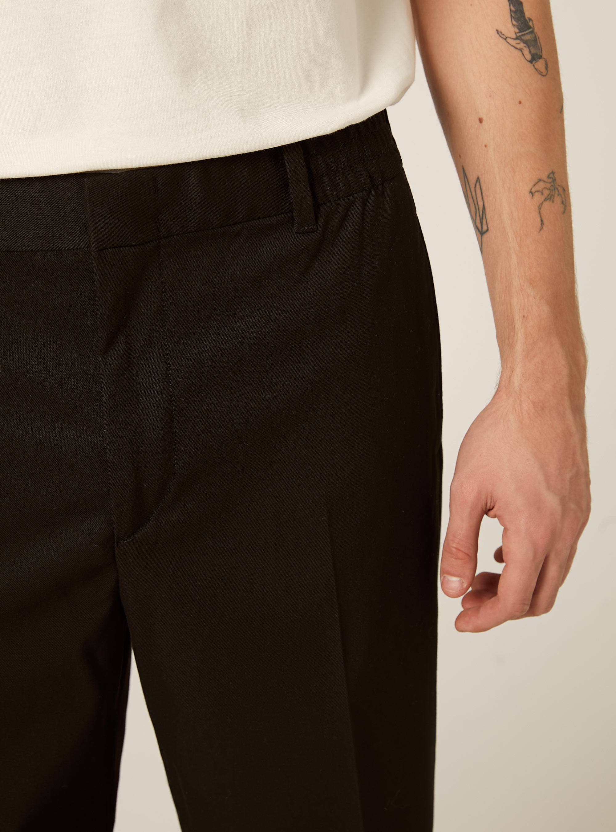 Klassische Hose aus Twill, BK1 BLACK