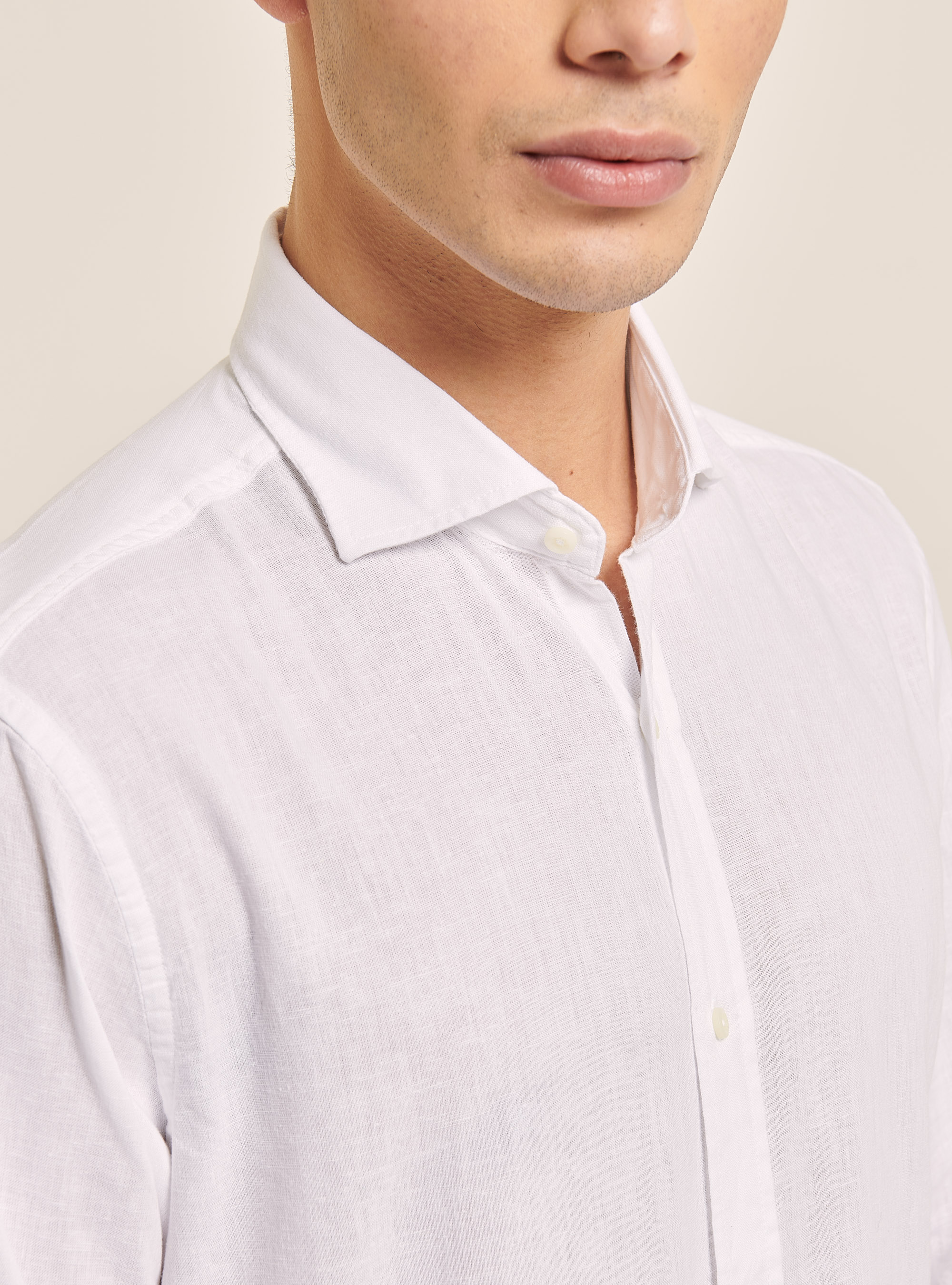 Camicia in puro lino a maniche lunghe, BIANCO