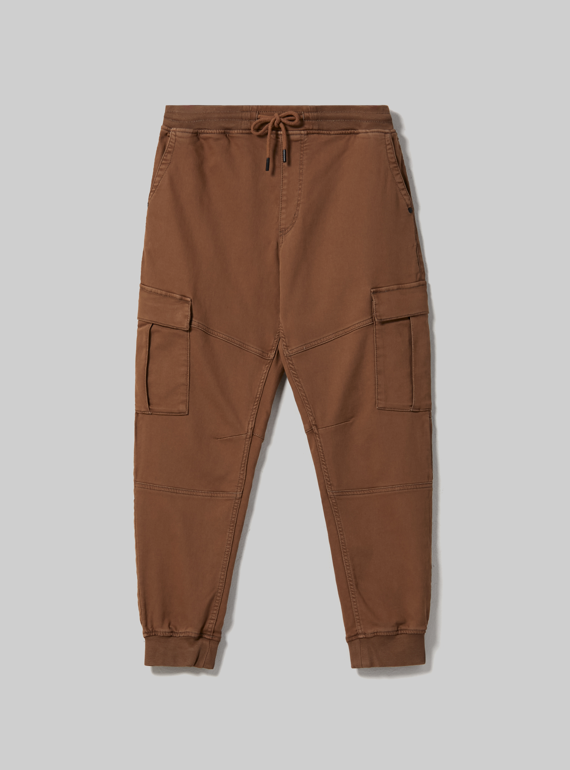 Jogger trousers with large pockets, BR2 BROWN MEDIUM