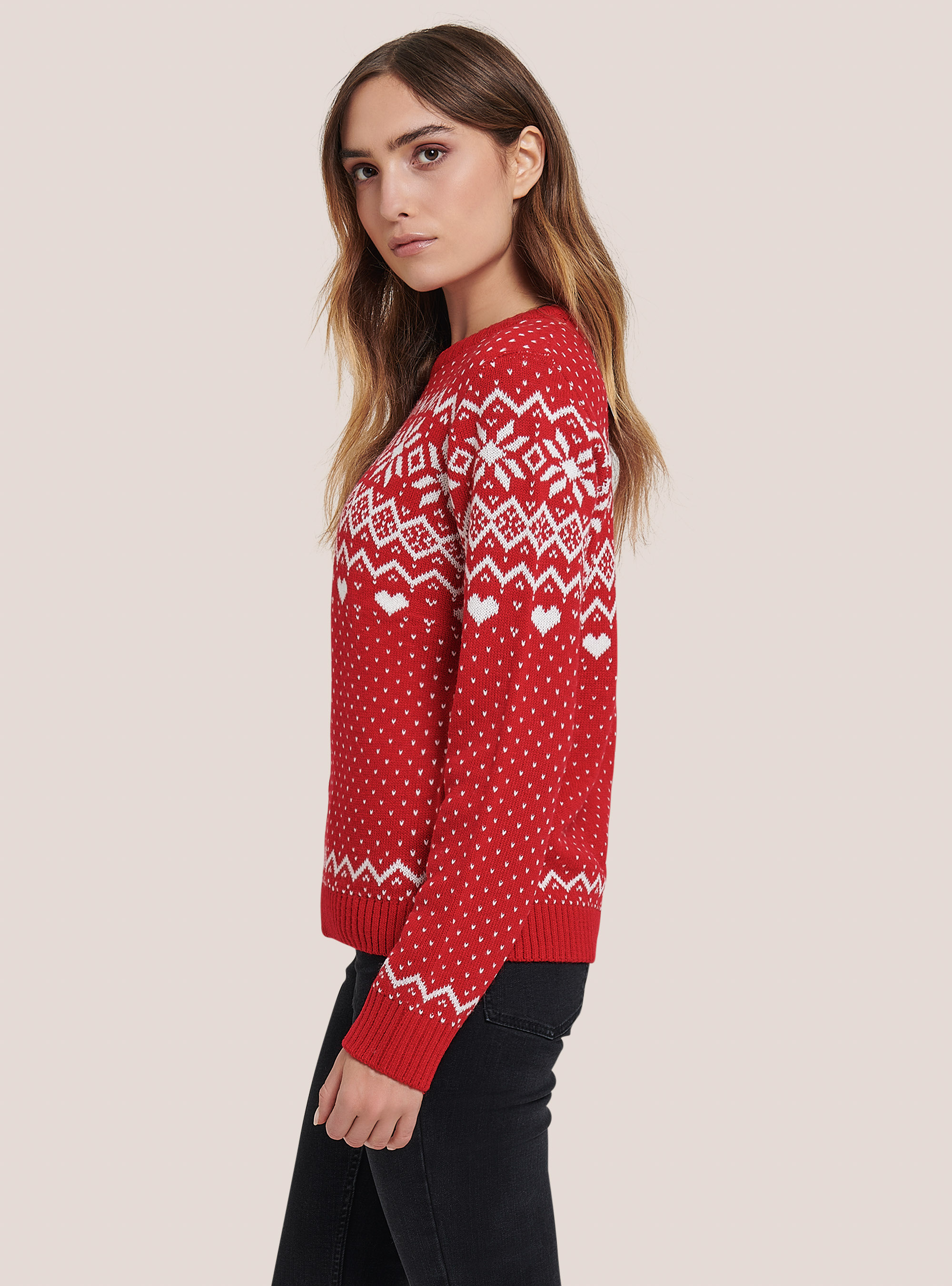 Christmas pullover with snowflakes and hearts, RED