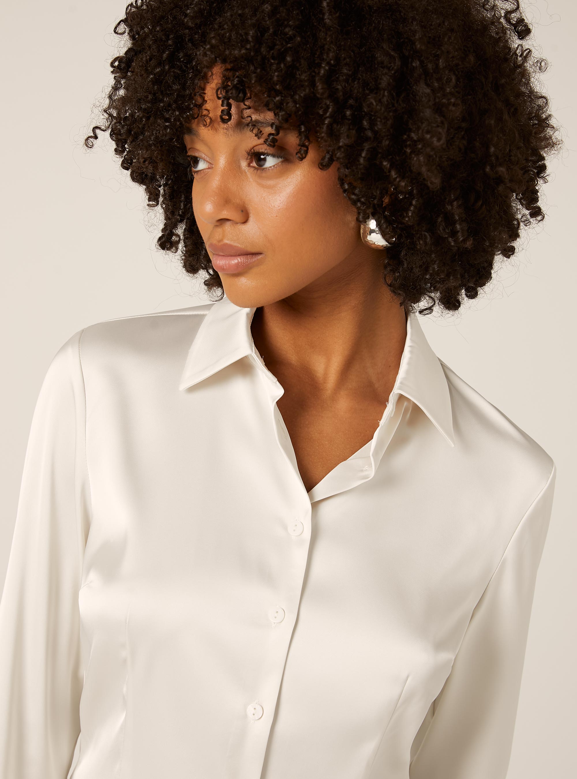 Camisa ajustada satinada, WH1 OFF WHITE