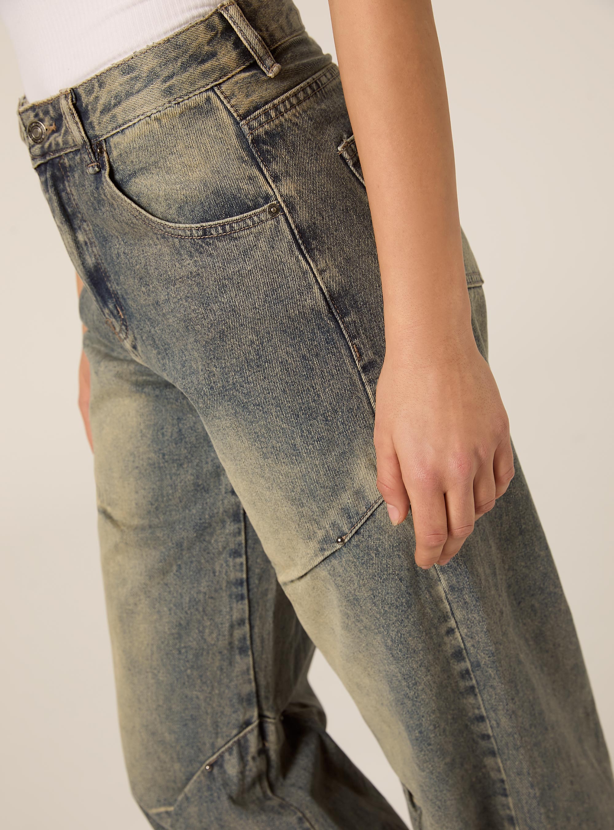 Jeans straight con borchiette, D201 AZZURRE MED OVERDYE