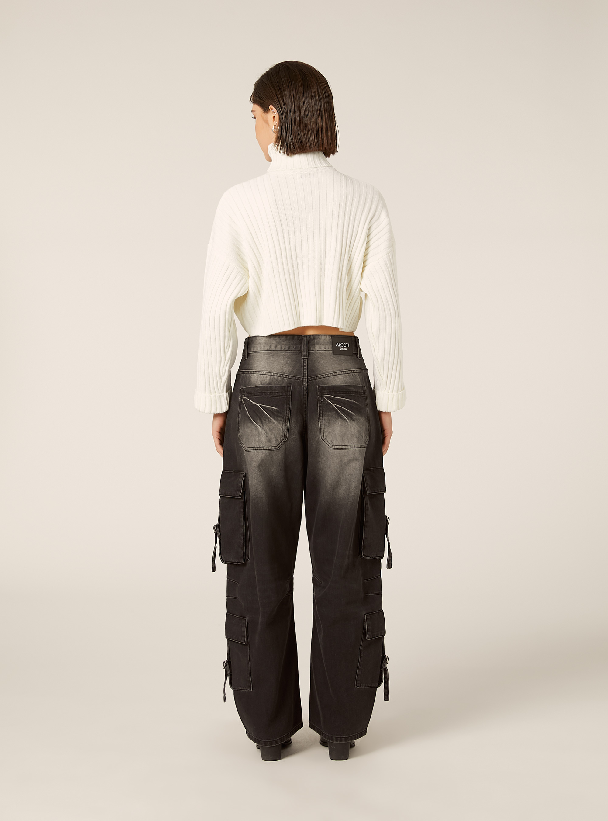 Cropped high-neck pullover, WH1 OFF WHITE