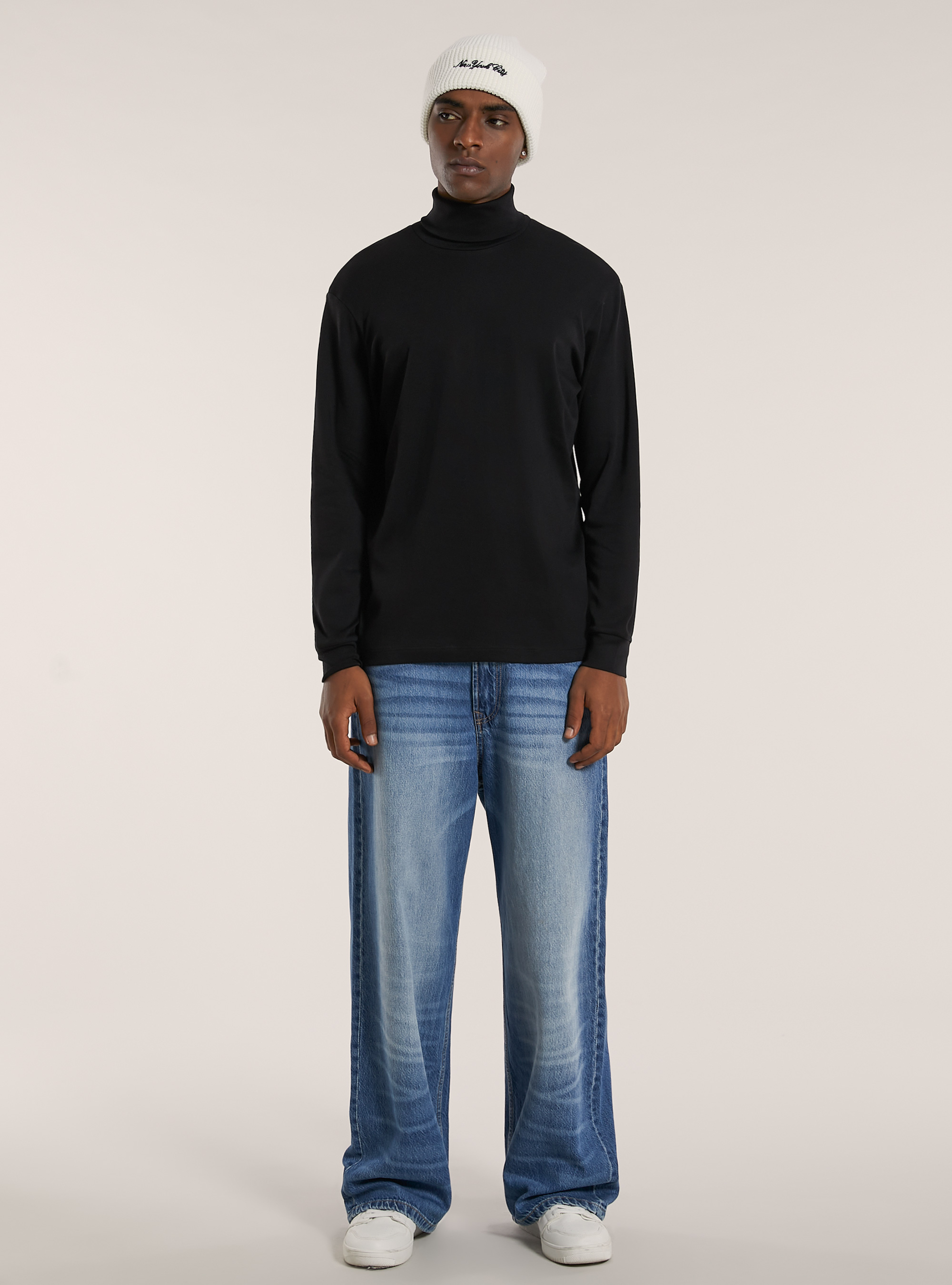 Maglietta a maniche lunghe a collo alto, BK1 BLACK