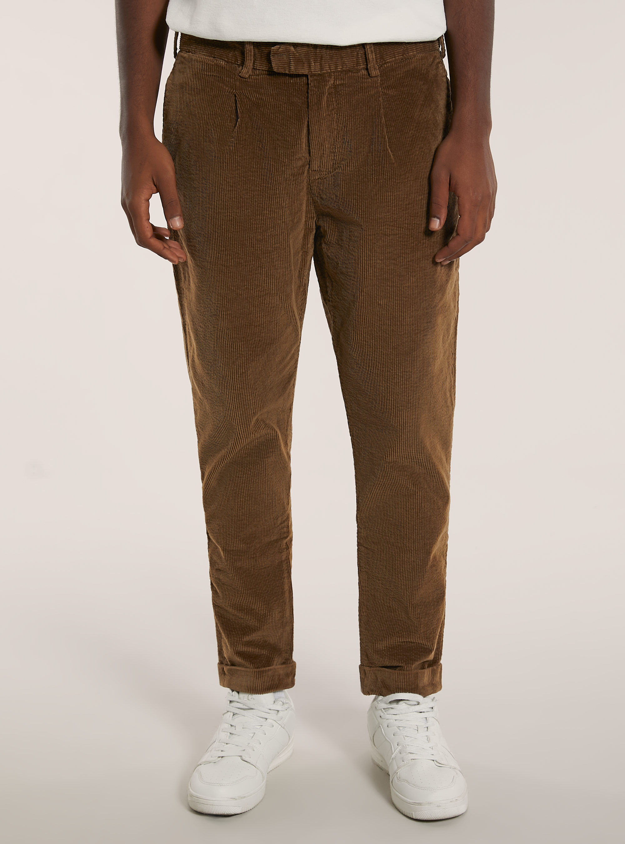 Corduroy chinos, TB2 TOBACCO MEDIUM