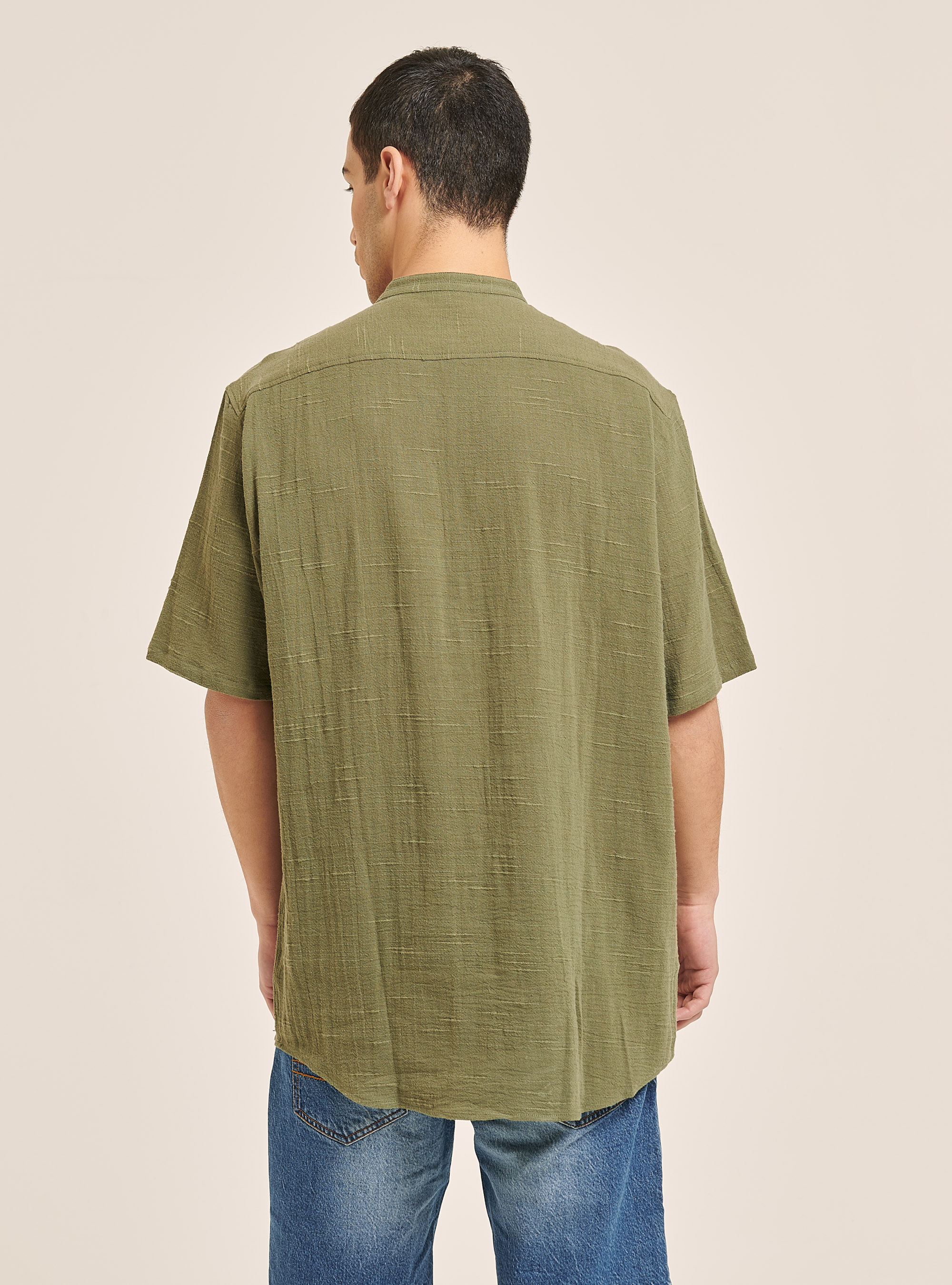 Camisa de mezcla de lino con cuello coreano, CAQUI