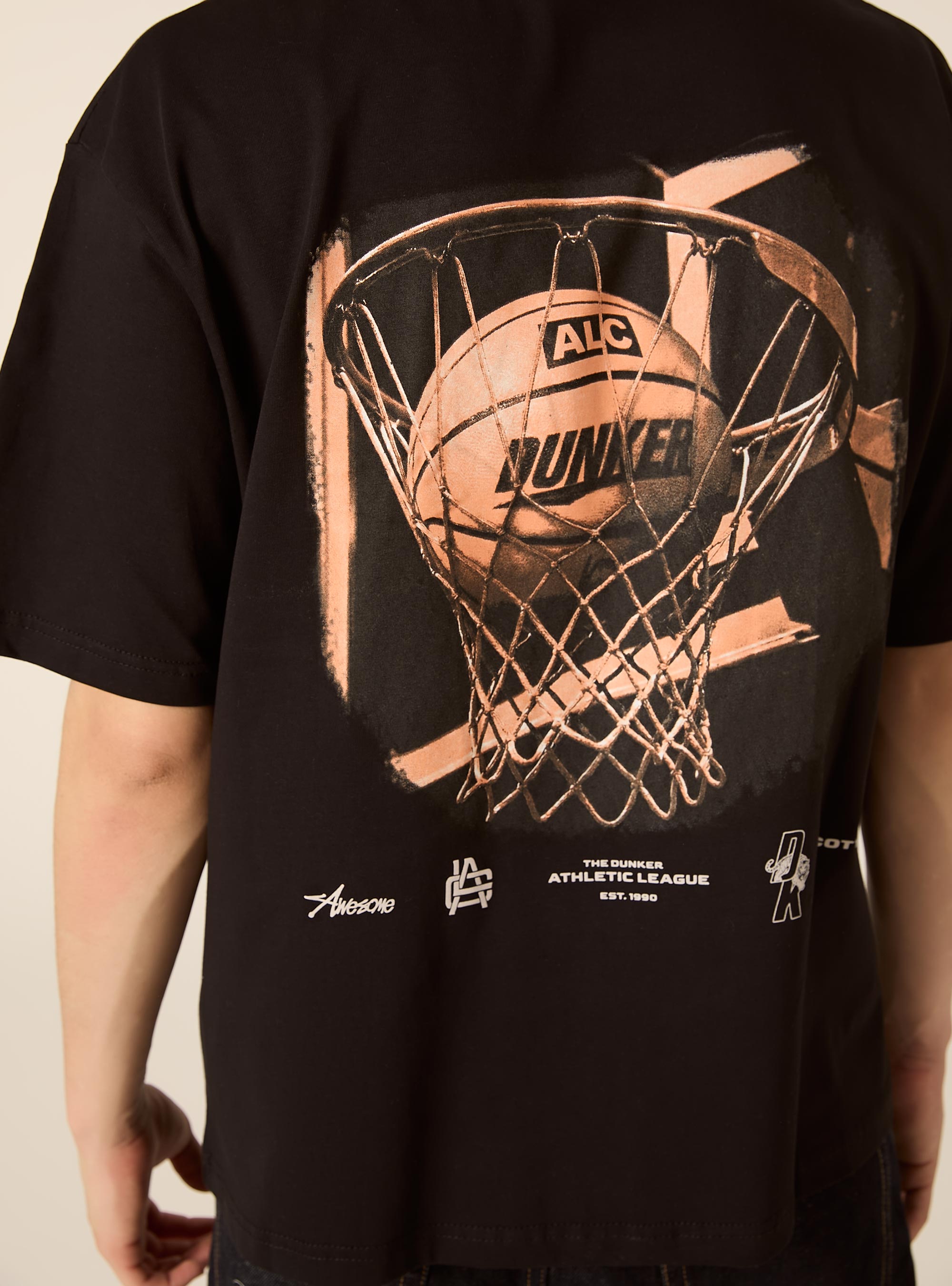 T-shirt con stampa basket boxy fit, BK1 BLACK