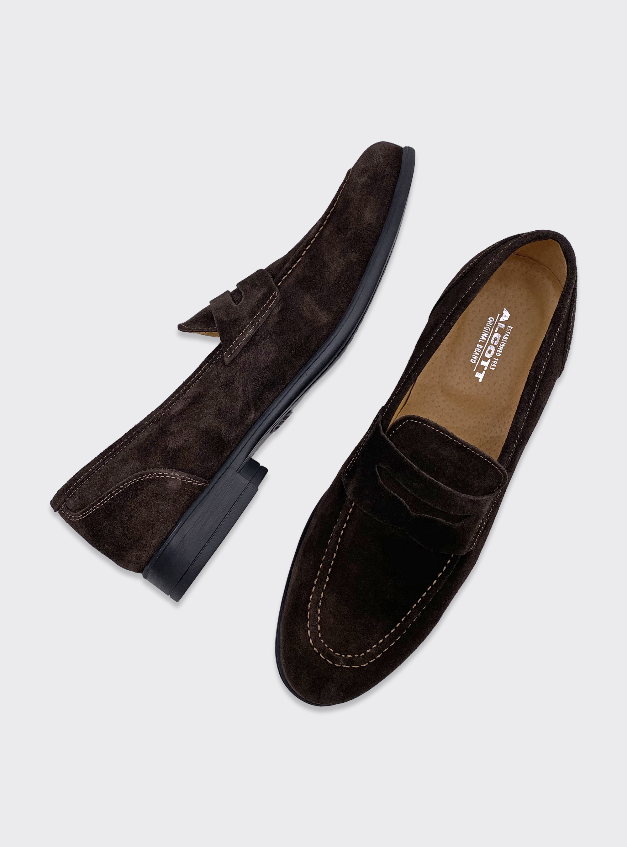 Mocassino in vera pelle scamosciata, C5509 CHOCOLATE