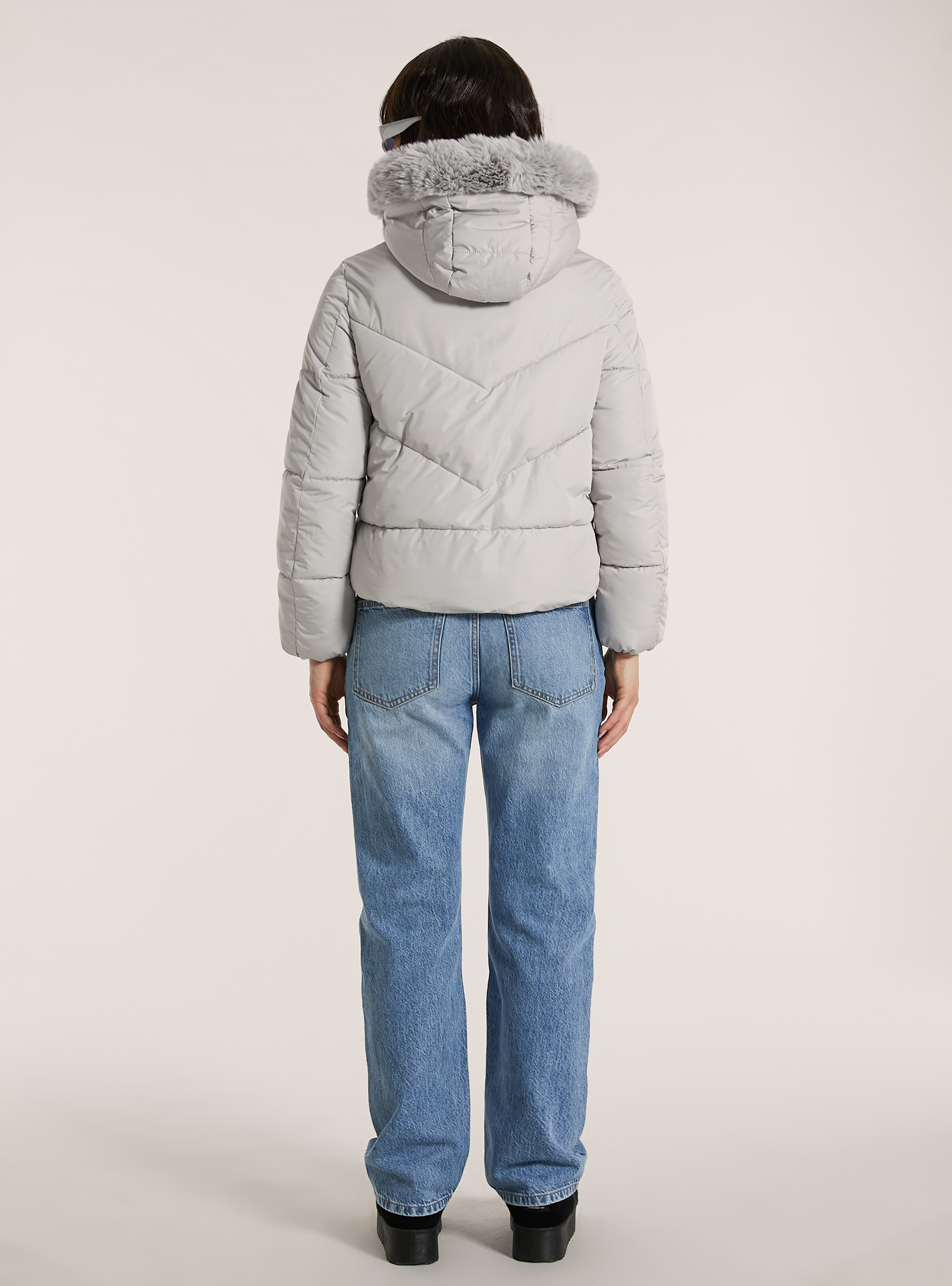 Puffige Jacke mit Kunstfellkapuze, GY3 GREY LIGHT