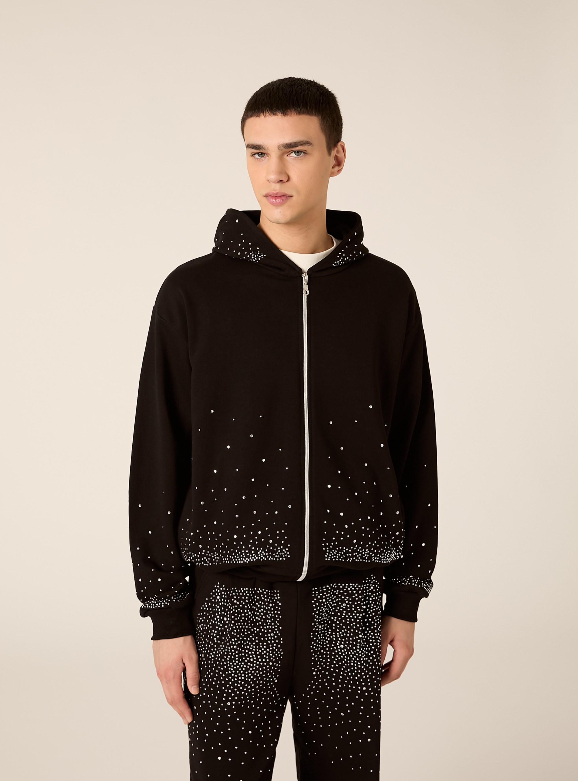 Boxy fit sweatshirt with rhinestones, BK1 BLACK