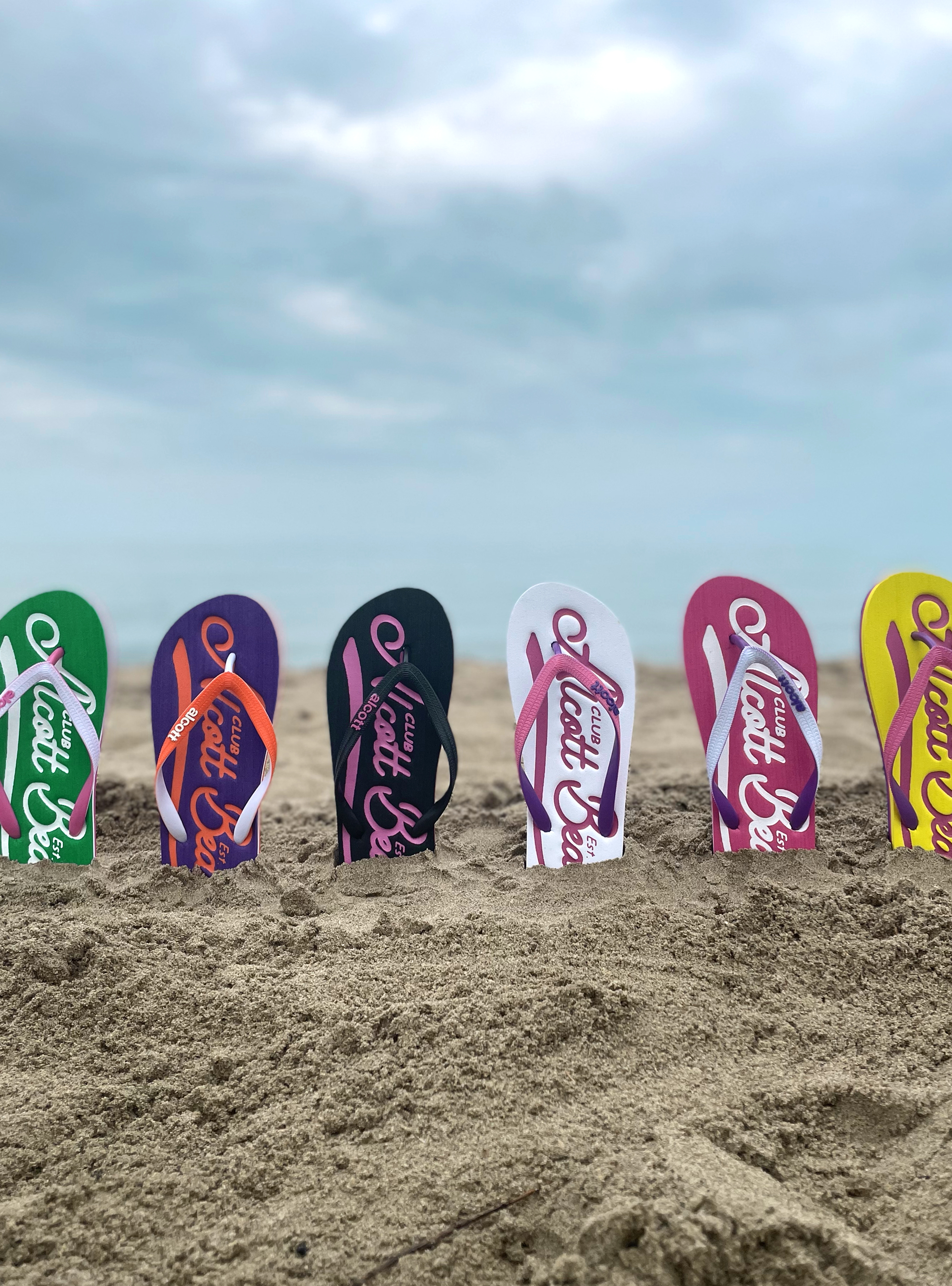 Flip-flops with logo, WHITE