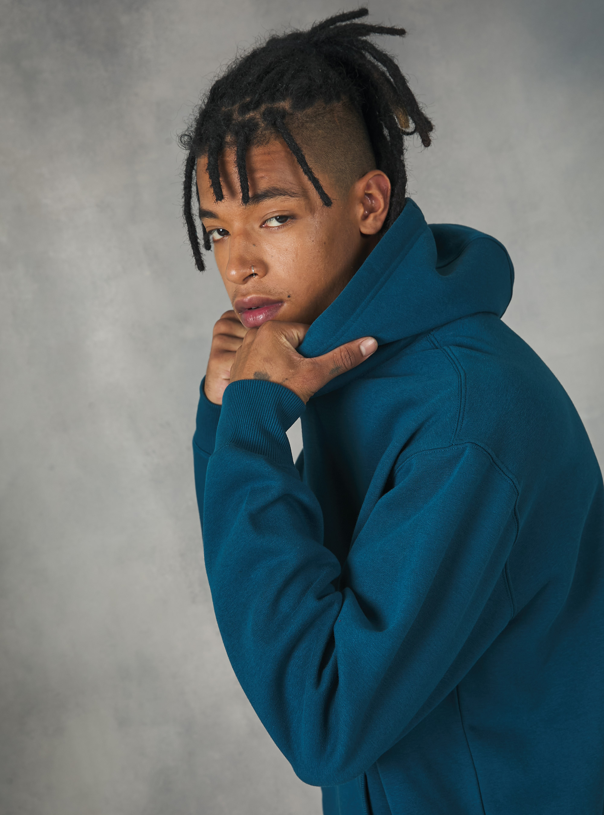 Sweatshirt with hood and pouch pocket, OB2 BLUE OIL MED.