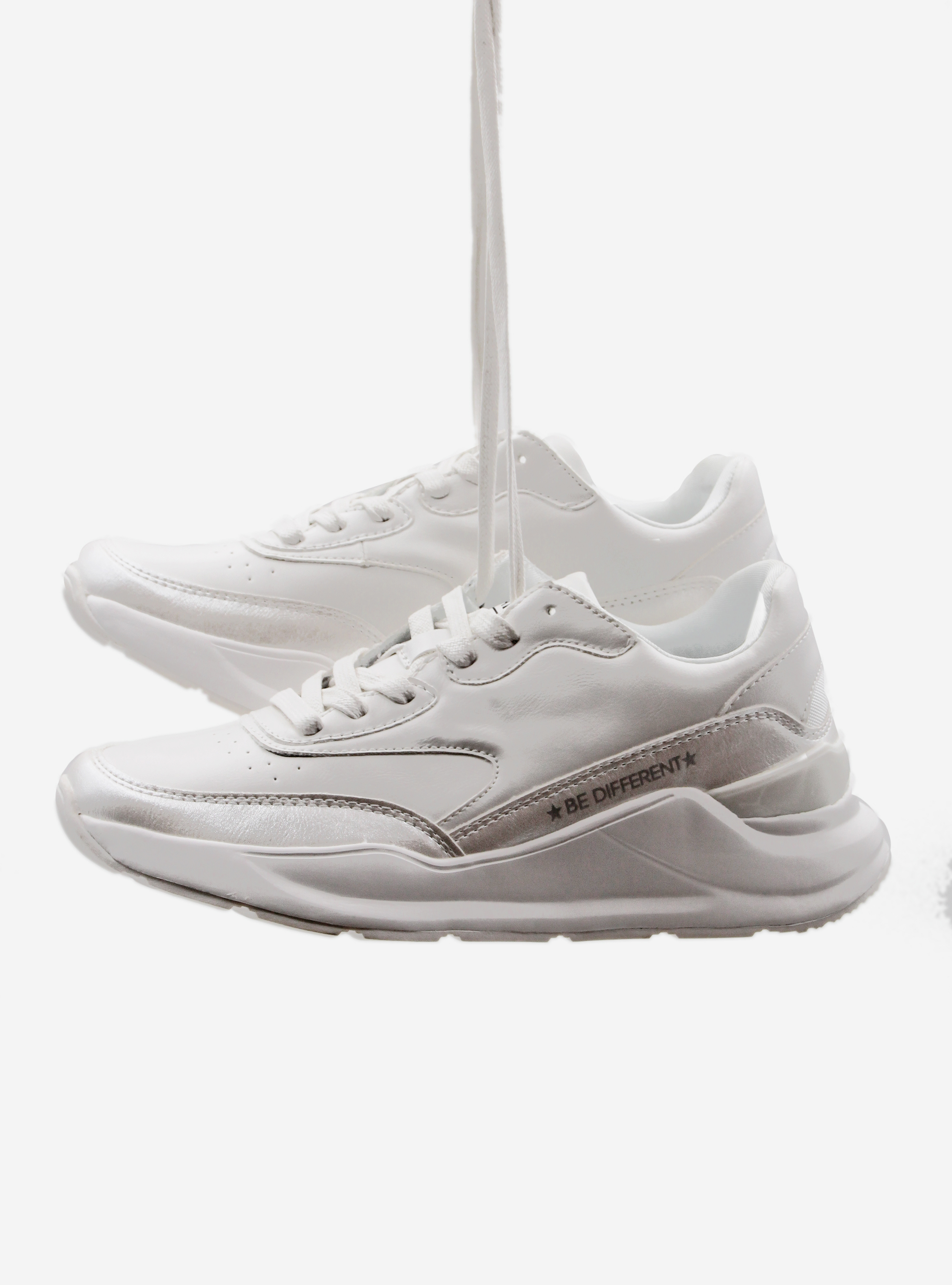 Baskets plateau, C099 WHITE