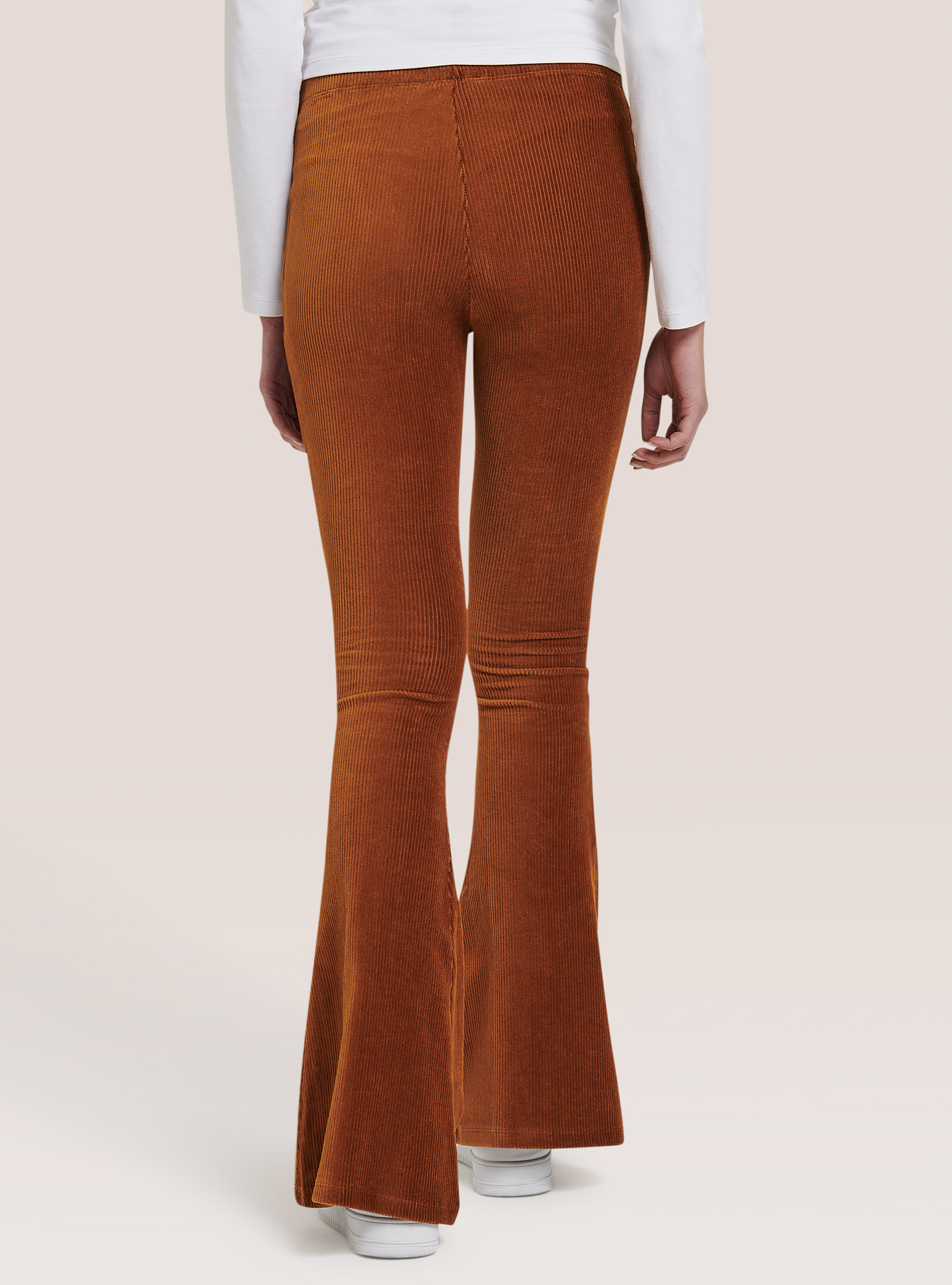 Pantaloni in velluto a costine kick flare, CAMELLO