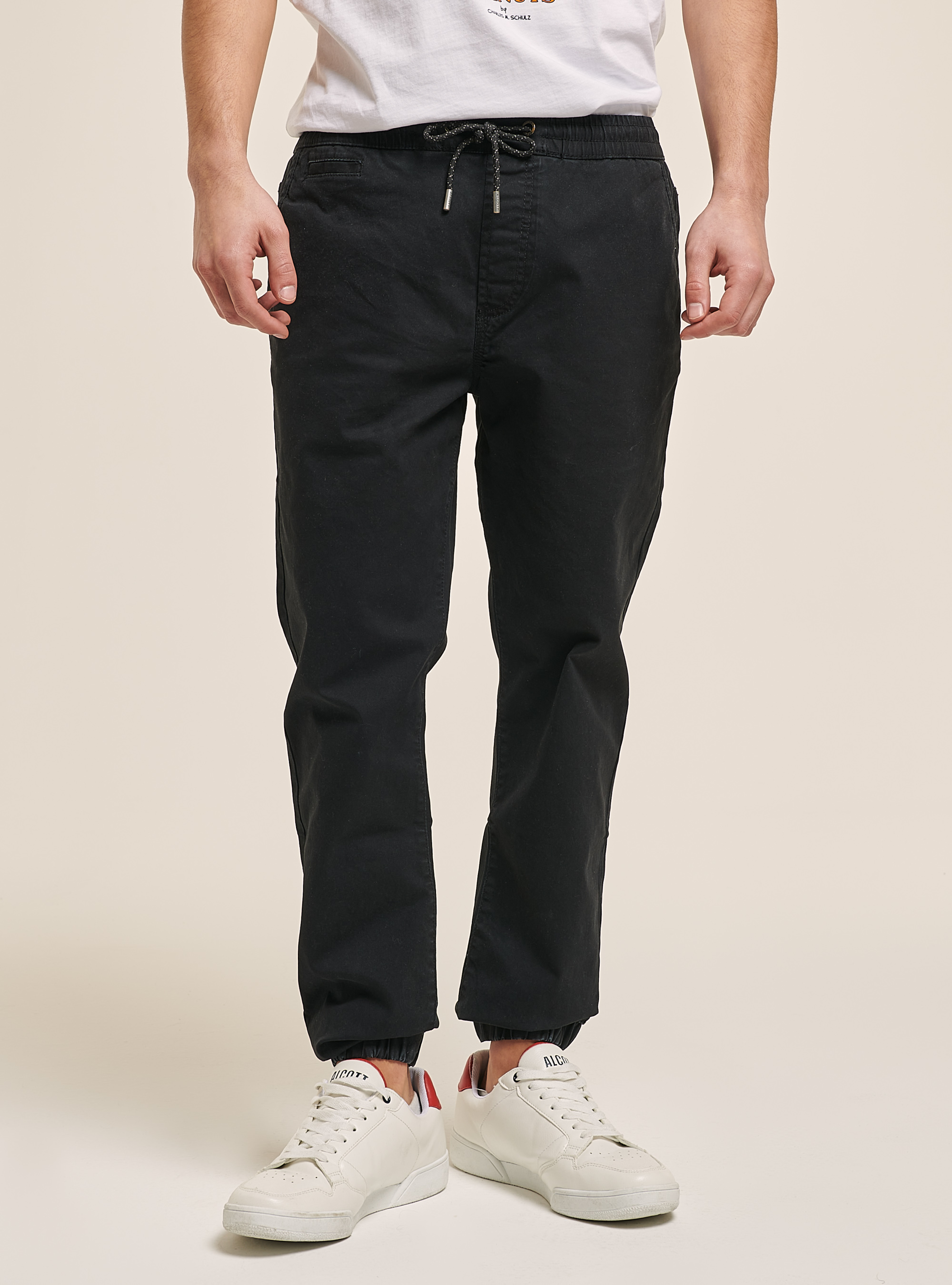 Pantaloni jogger in cotone con elastico e coulisse, BLACK