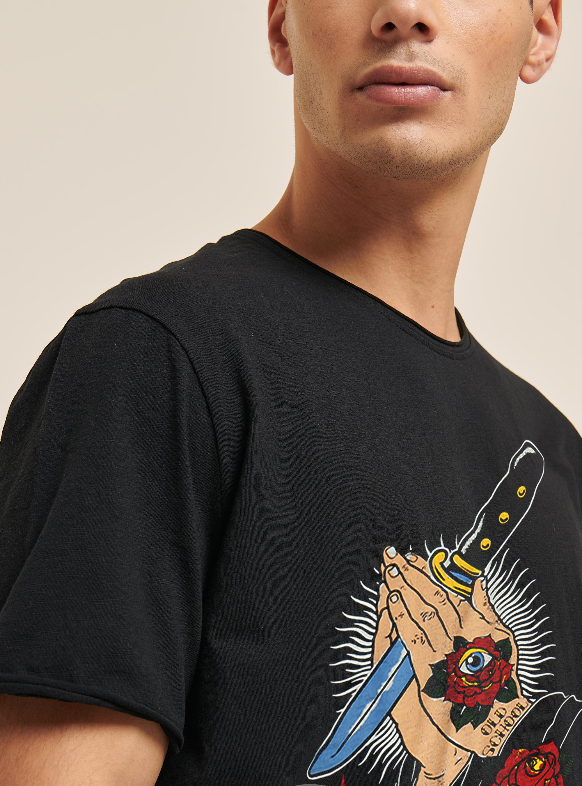 T-shirt with tattoo print, BLACK