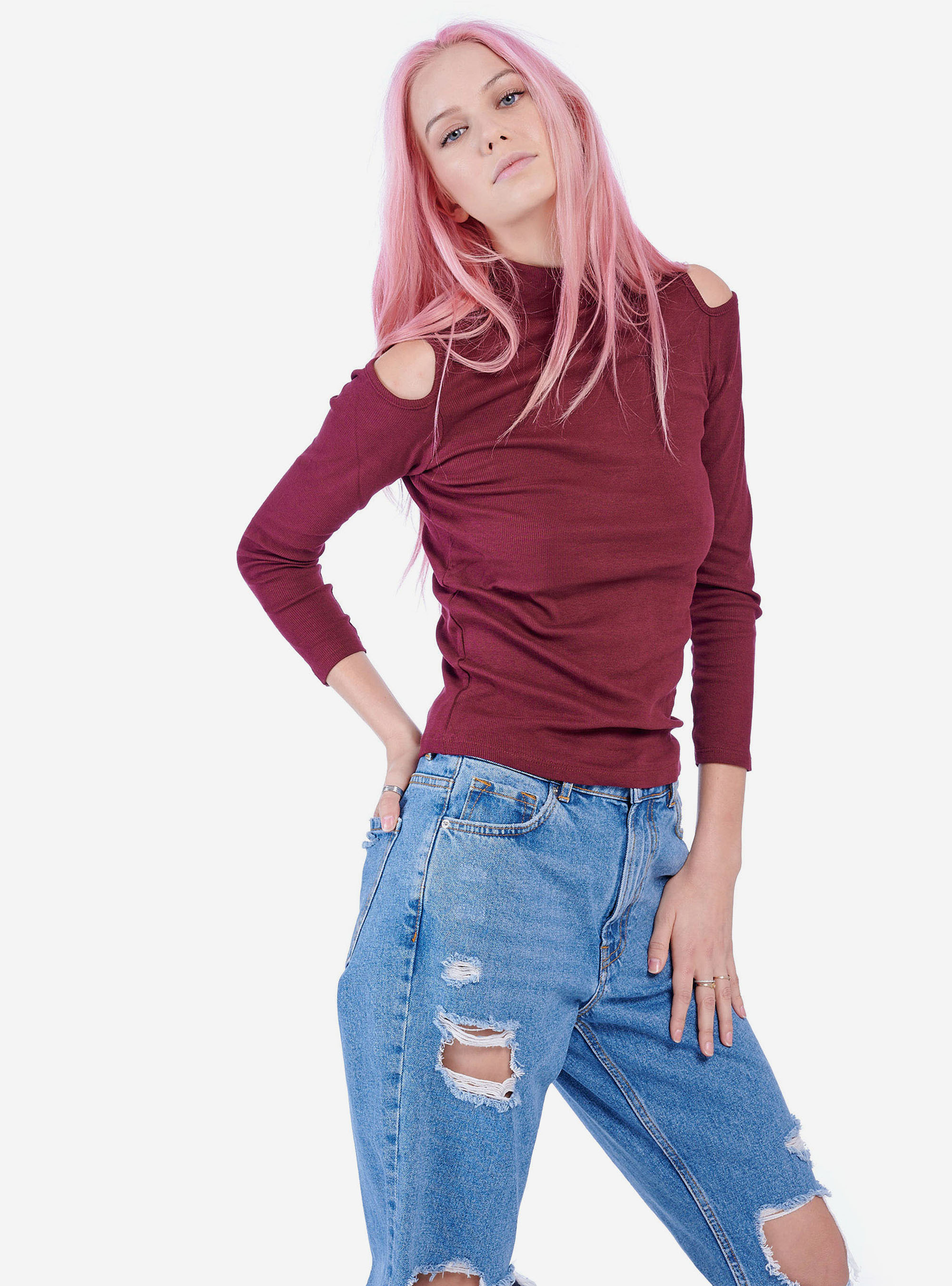 MAILLCAMISETAOT CUELLO ALTO CON HOMBROS ABIERTOS, BURDEOS