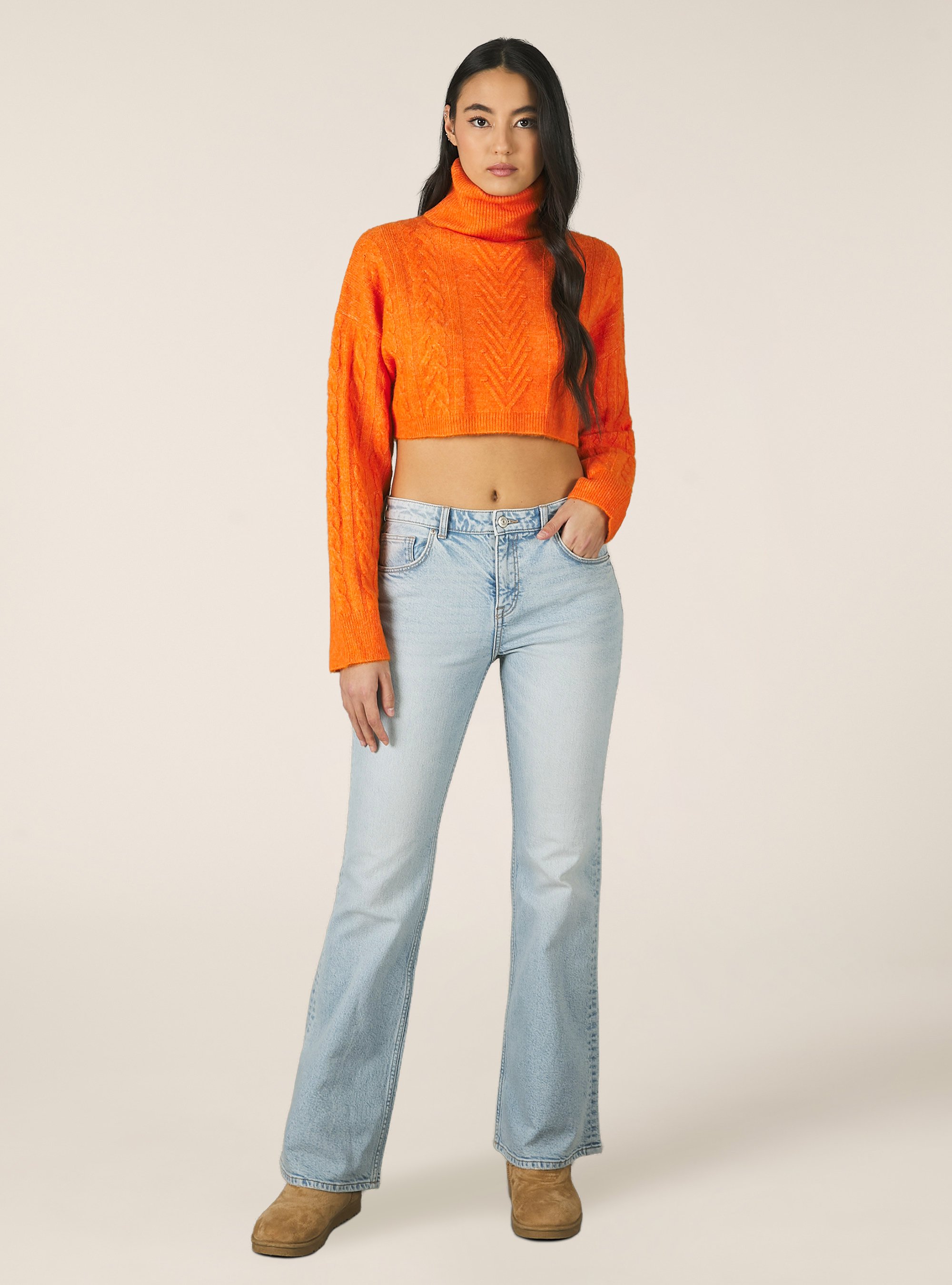 Cropped turtleneck pullover, OR2 ORANGE MED.