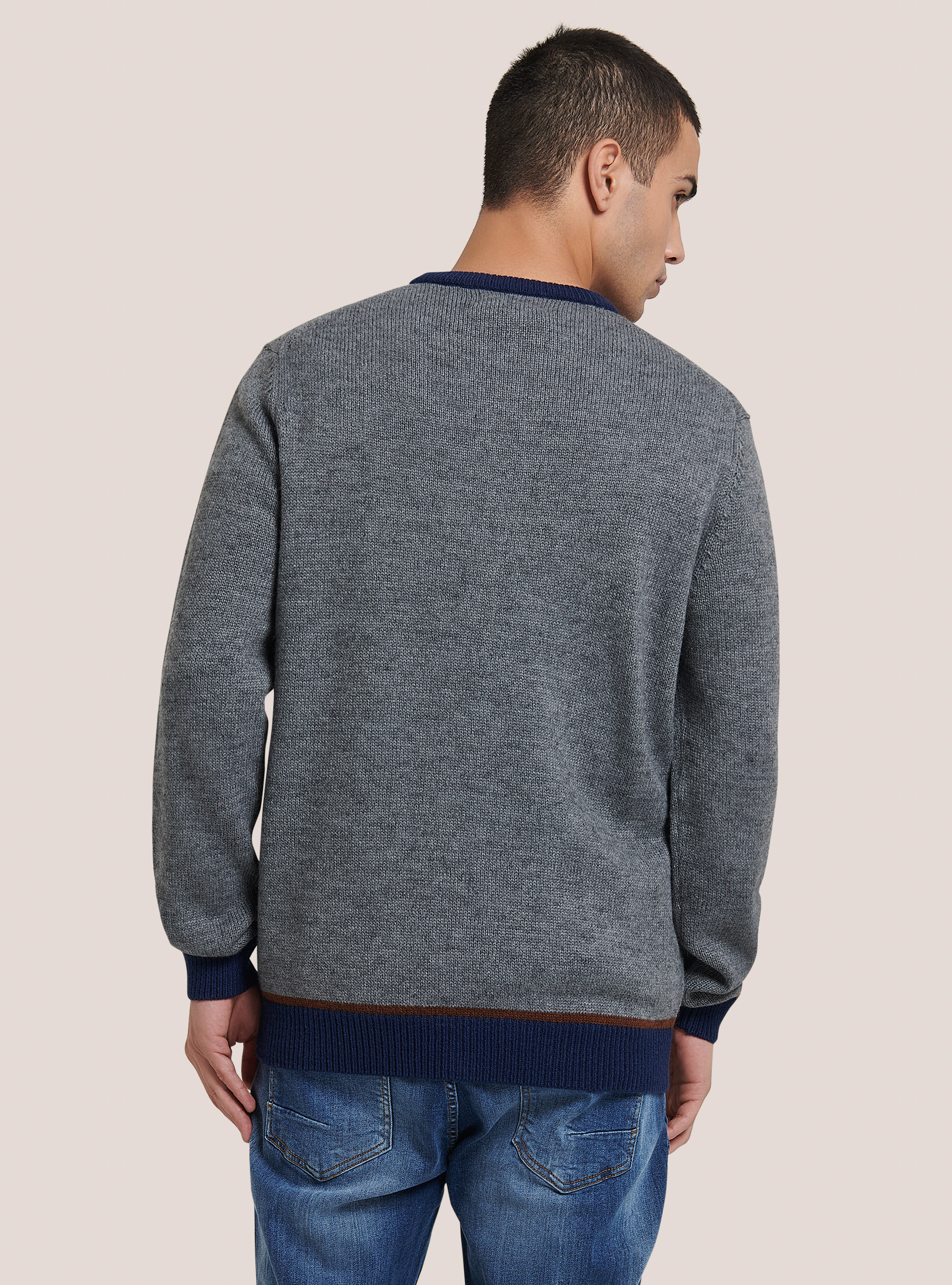 Crew-neck pullover with contrasting inscription, GREY MELANGE