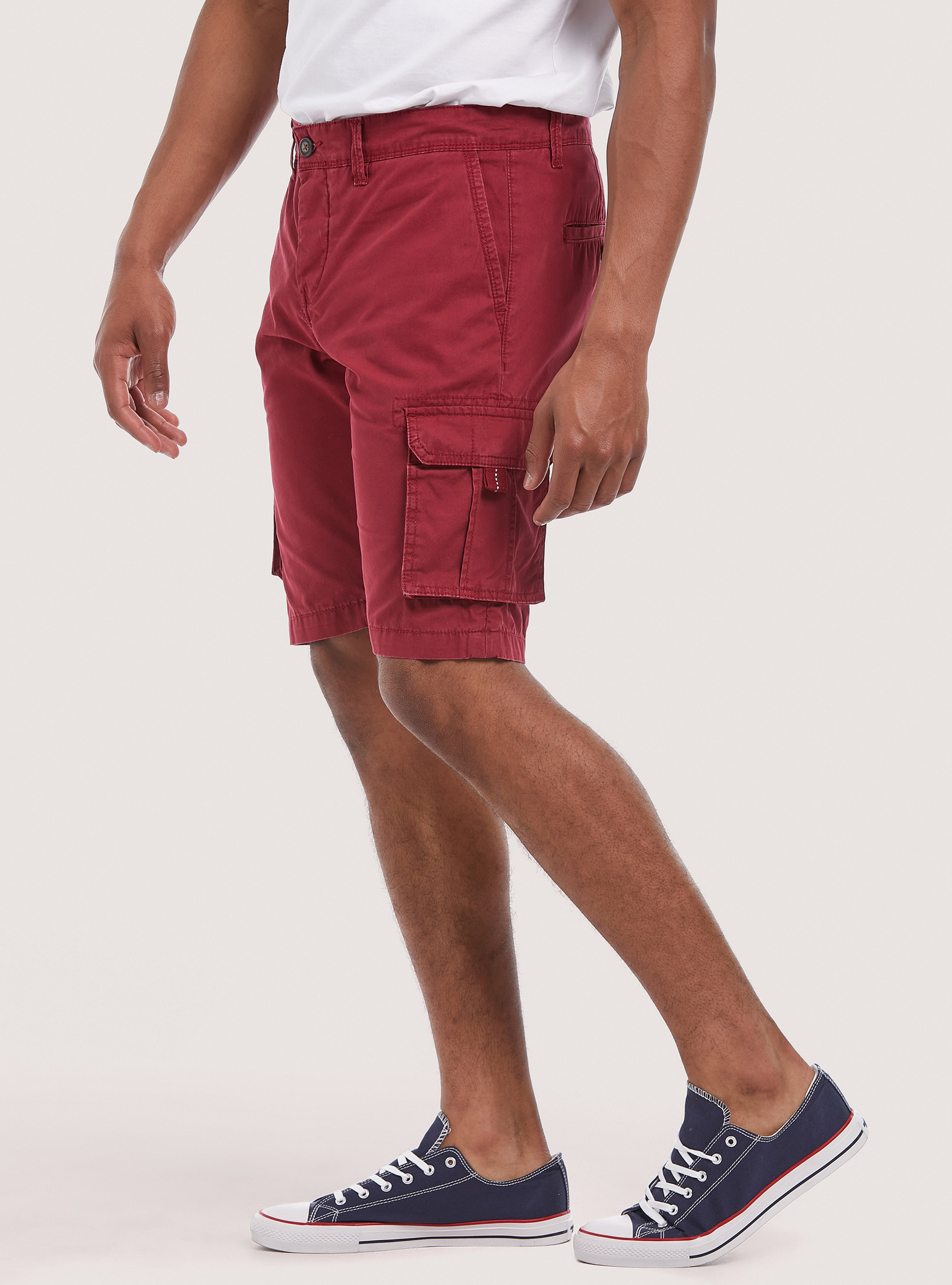 Cotton bermuda shorts with large pockets, BORDEAUX