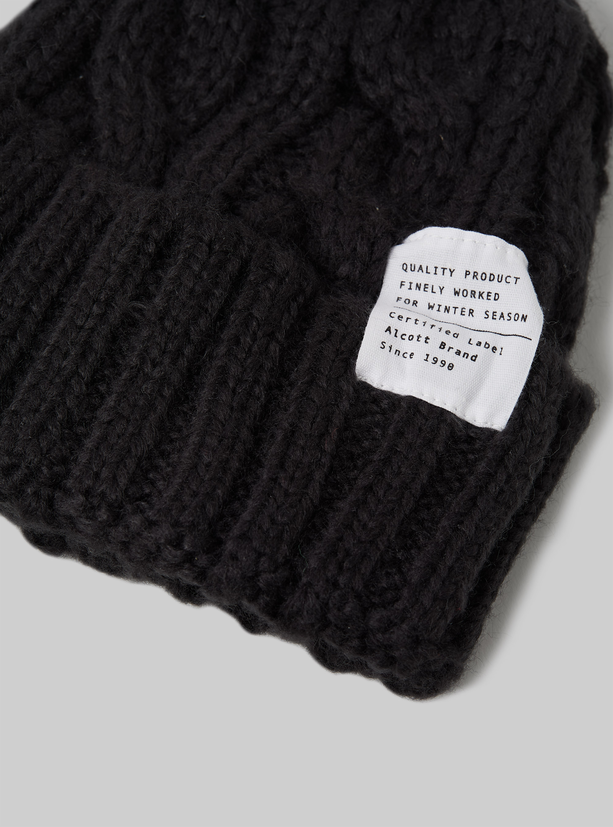 Cappello con trecce e patch, BK1 BLACK