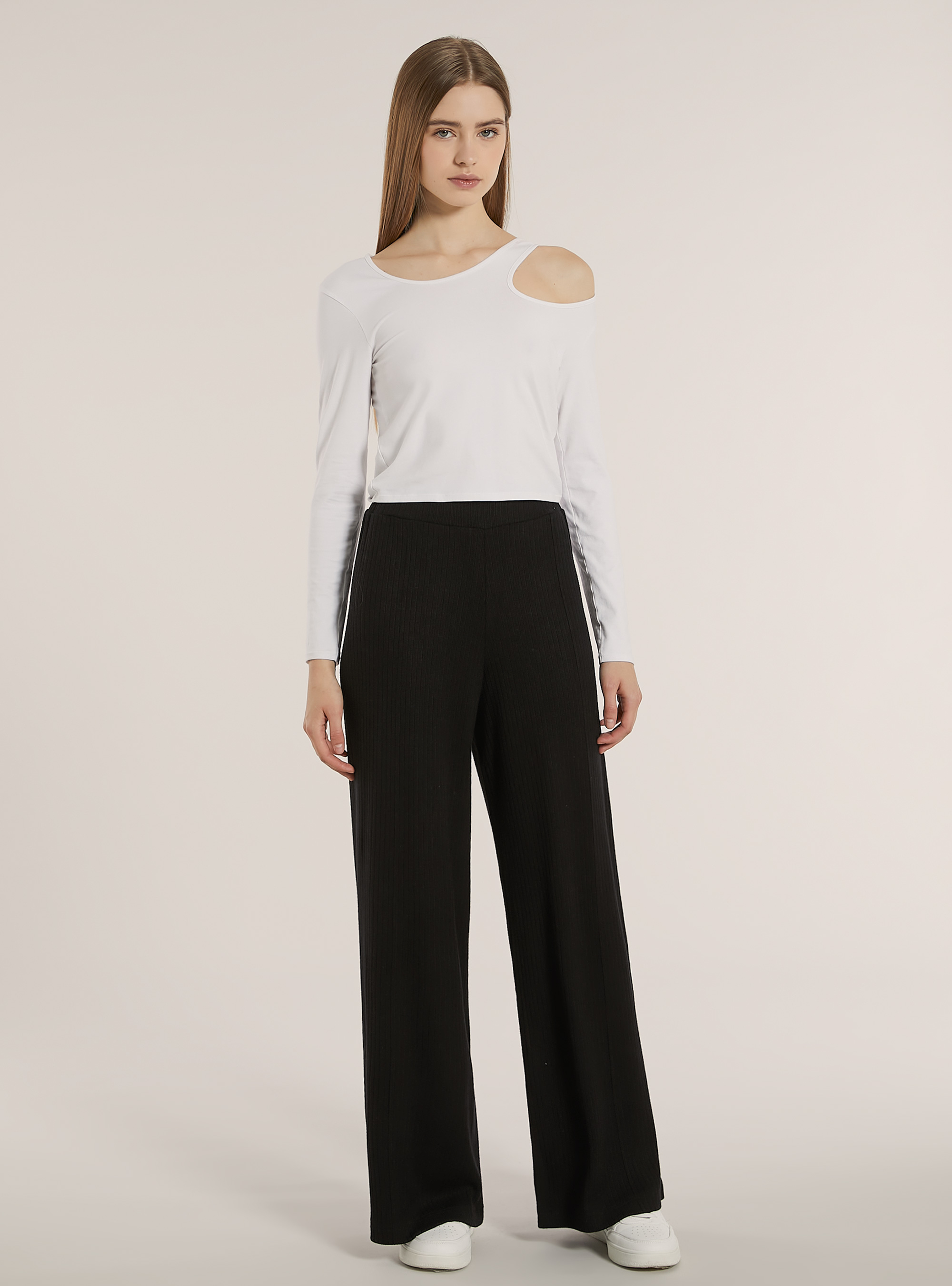 Pantaloni in maglia a palazzo, BK1 BLACK