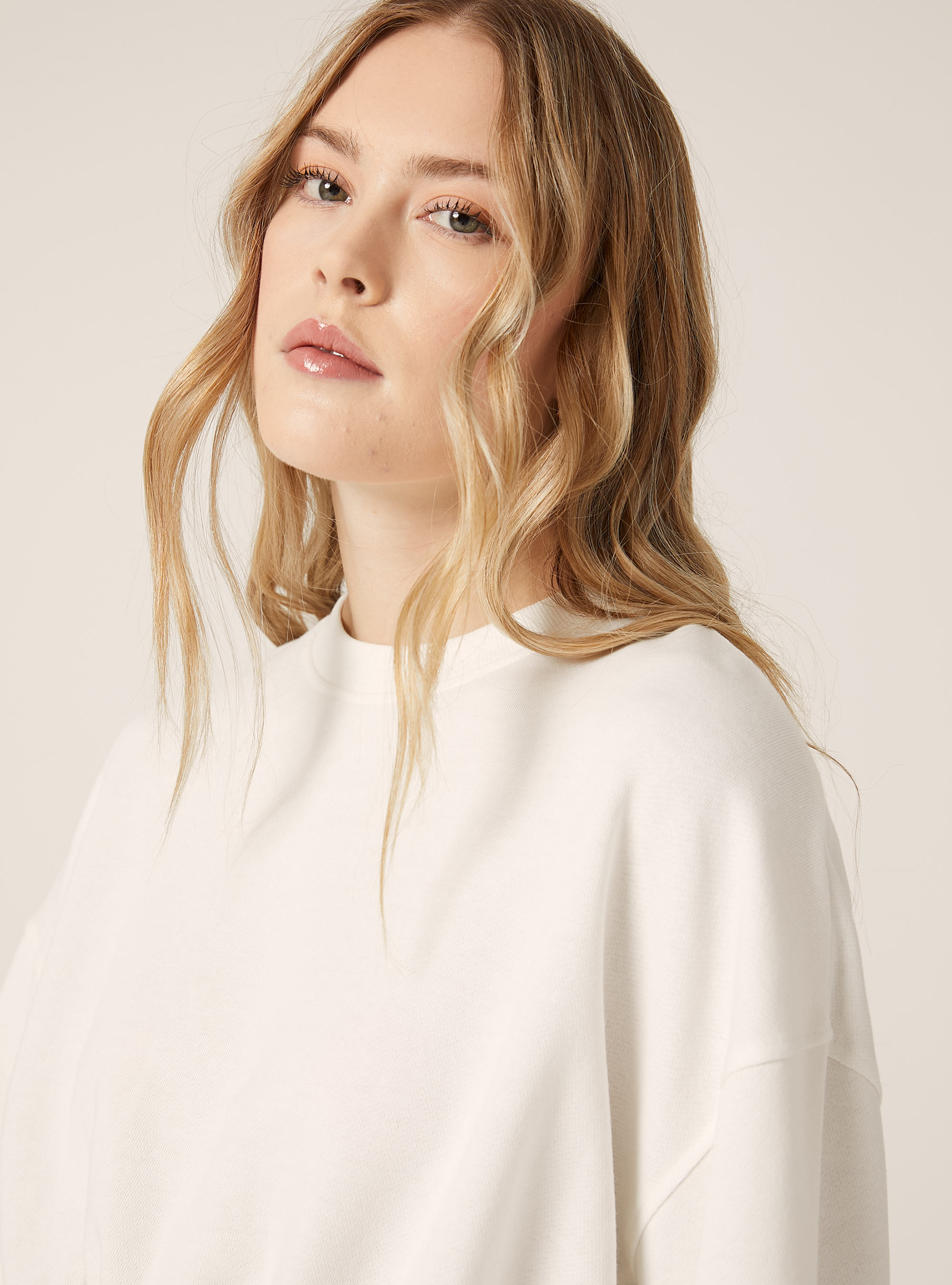 Felpa girocollo cropped, WH1 OFF WHITE