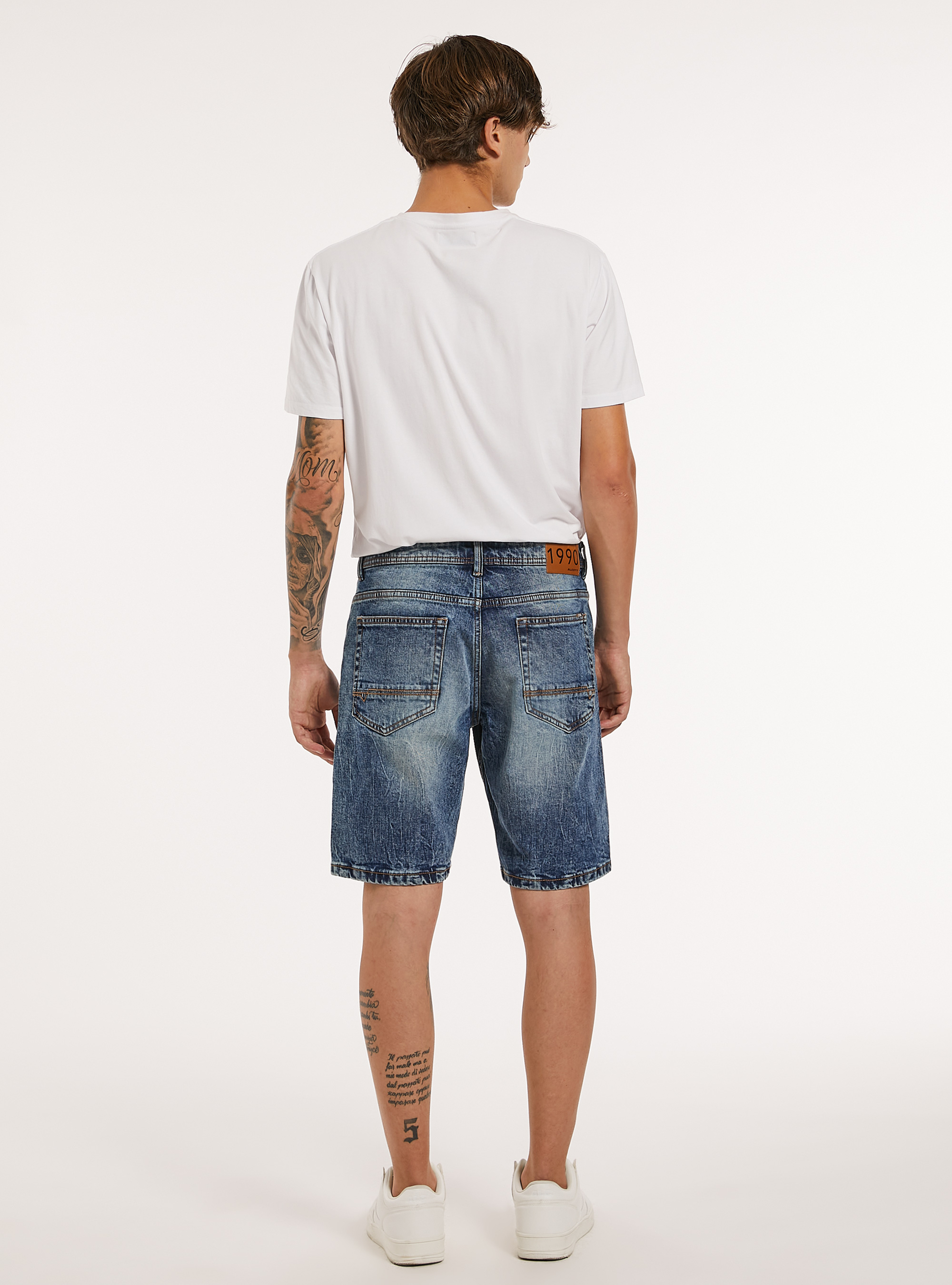 Stretch denim slim fit bermuda shorts with rips, D002 MEDIUM DARK BLUE