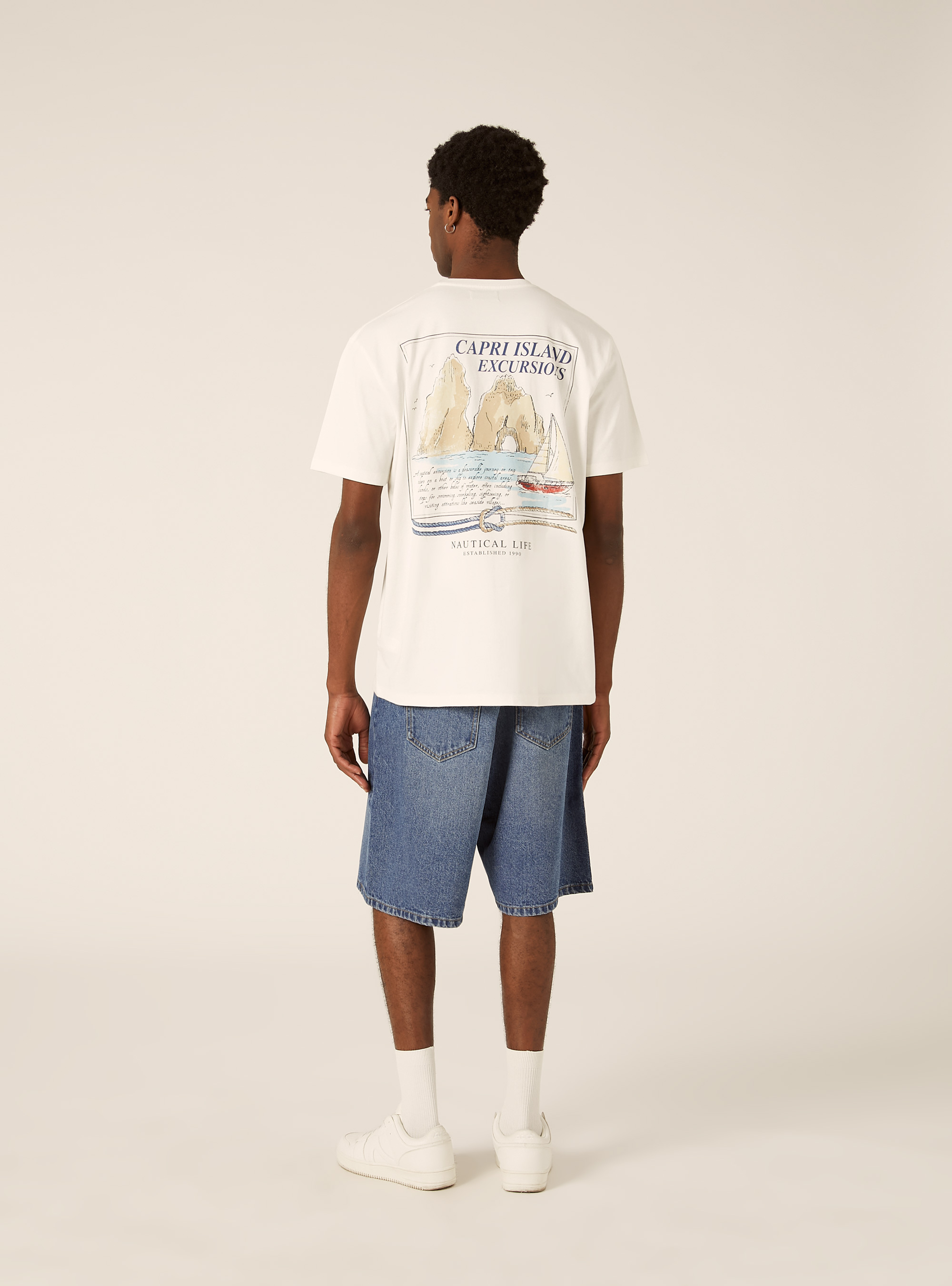 Camiseta Boxy Fit Capri Amore Mio, WH2 WHITE