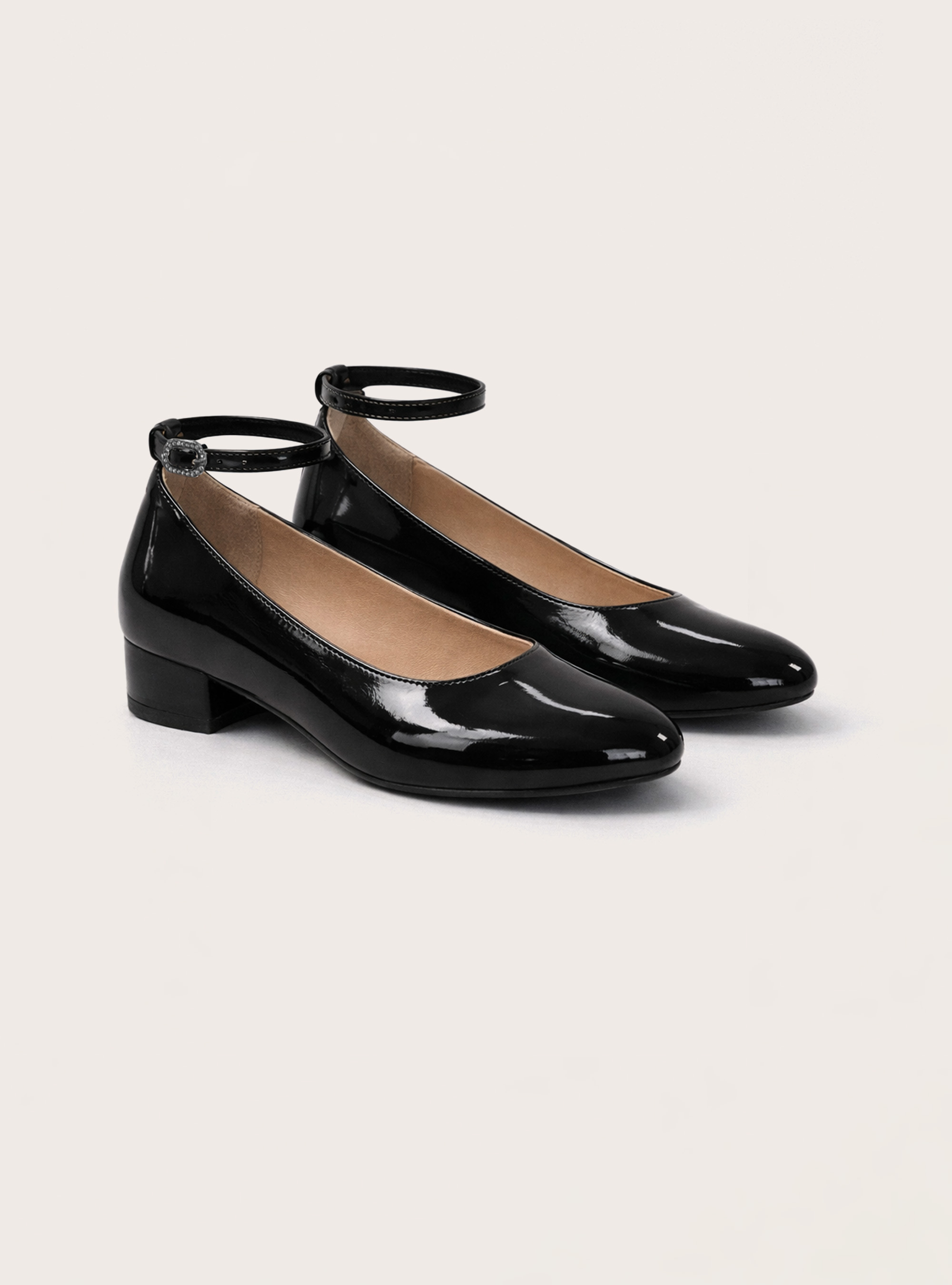 Ballerina flats with a strap, BK1 BLACK