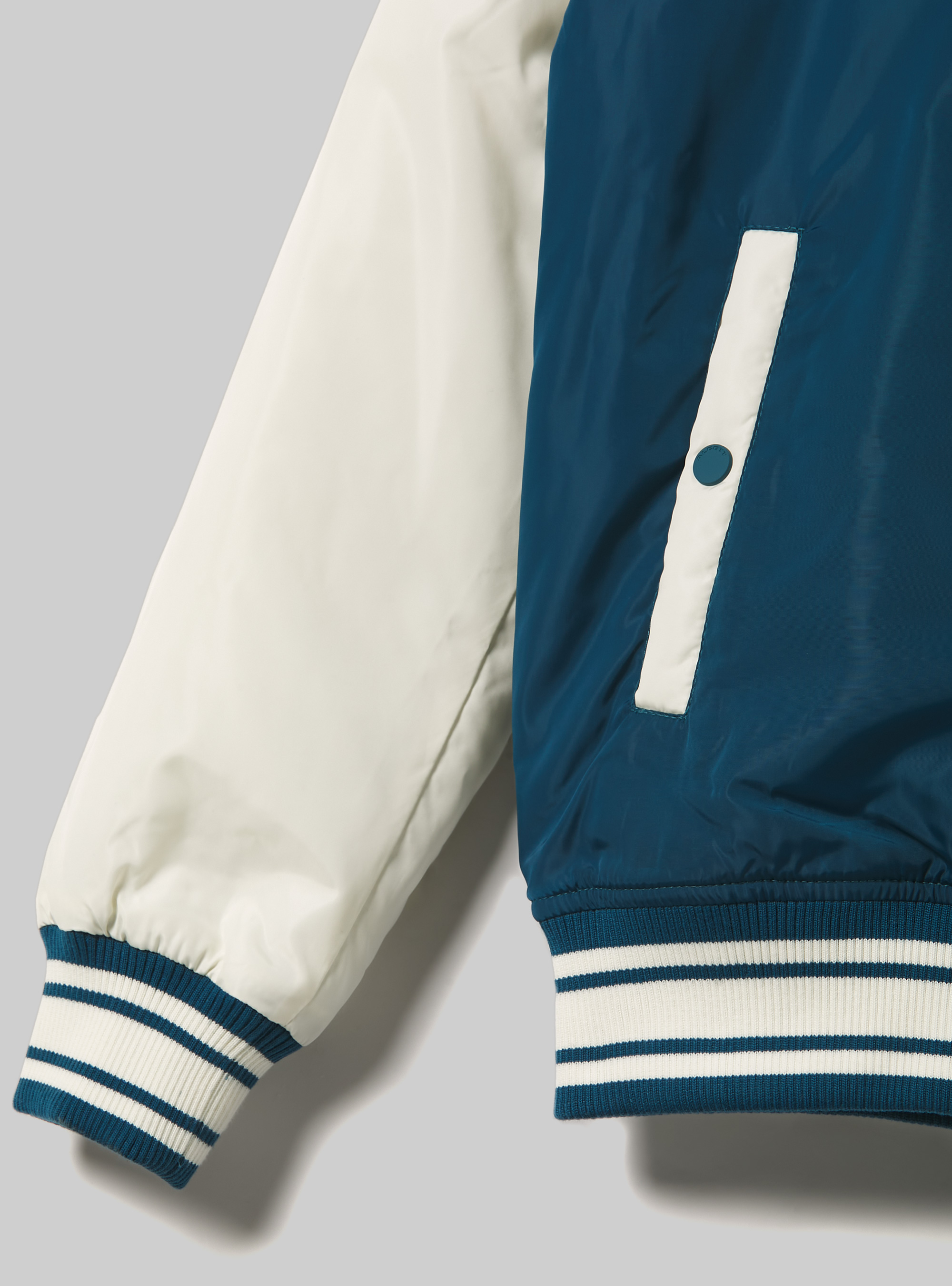 College-style bomber jacket with recycled padding, OB2 BLUE OIL MED.