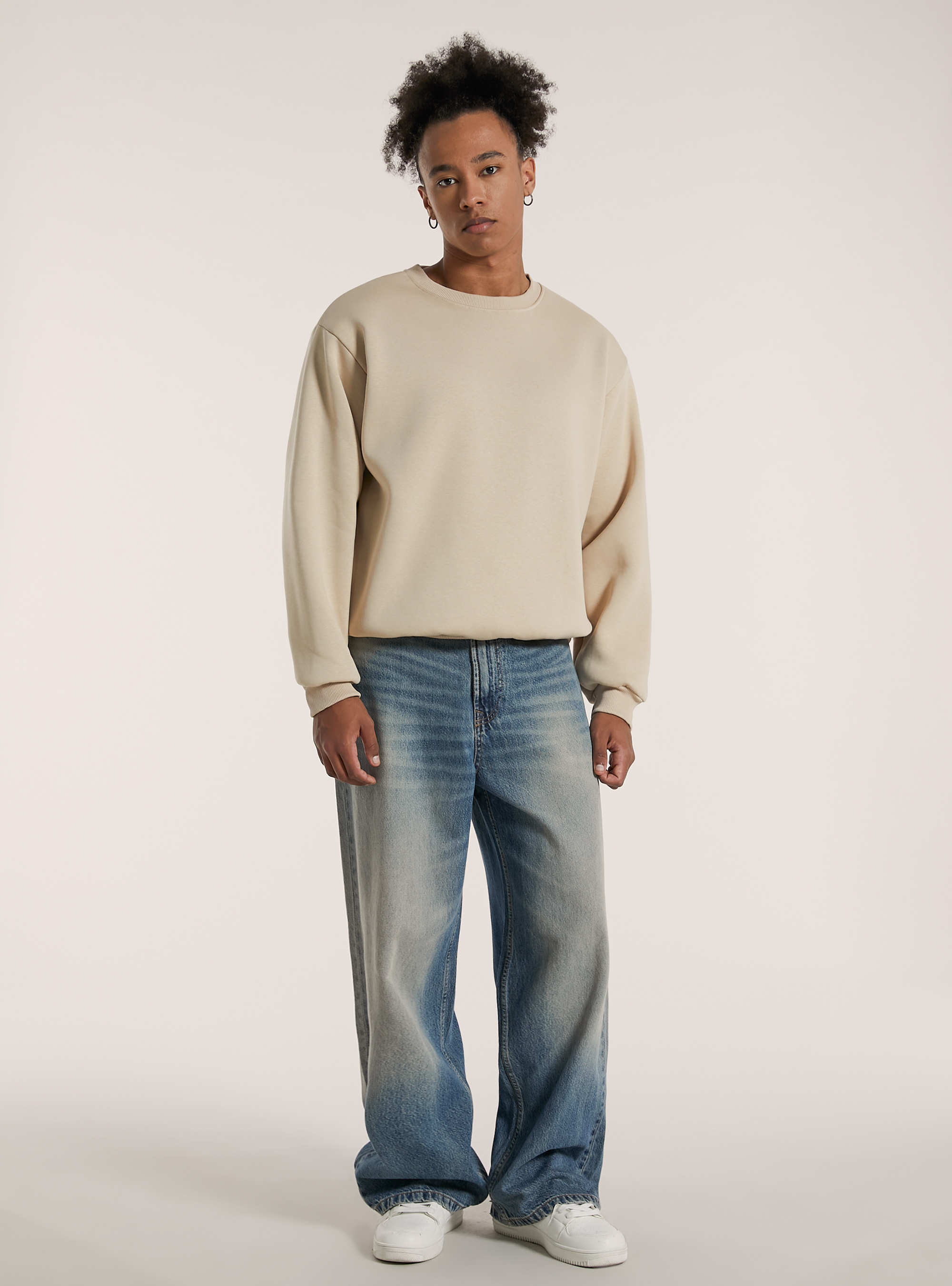 Sudadera de cuello redondo y corte cuadrado, BG3 BEIGE LIGHT