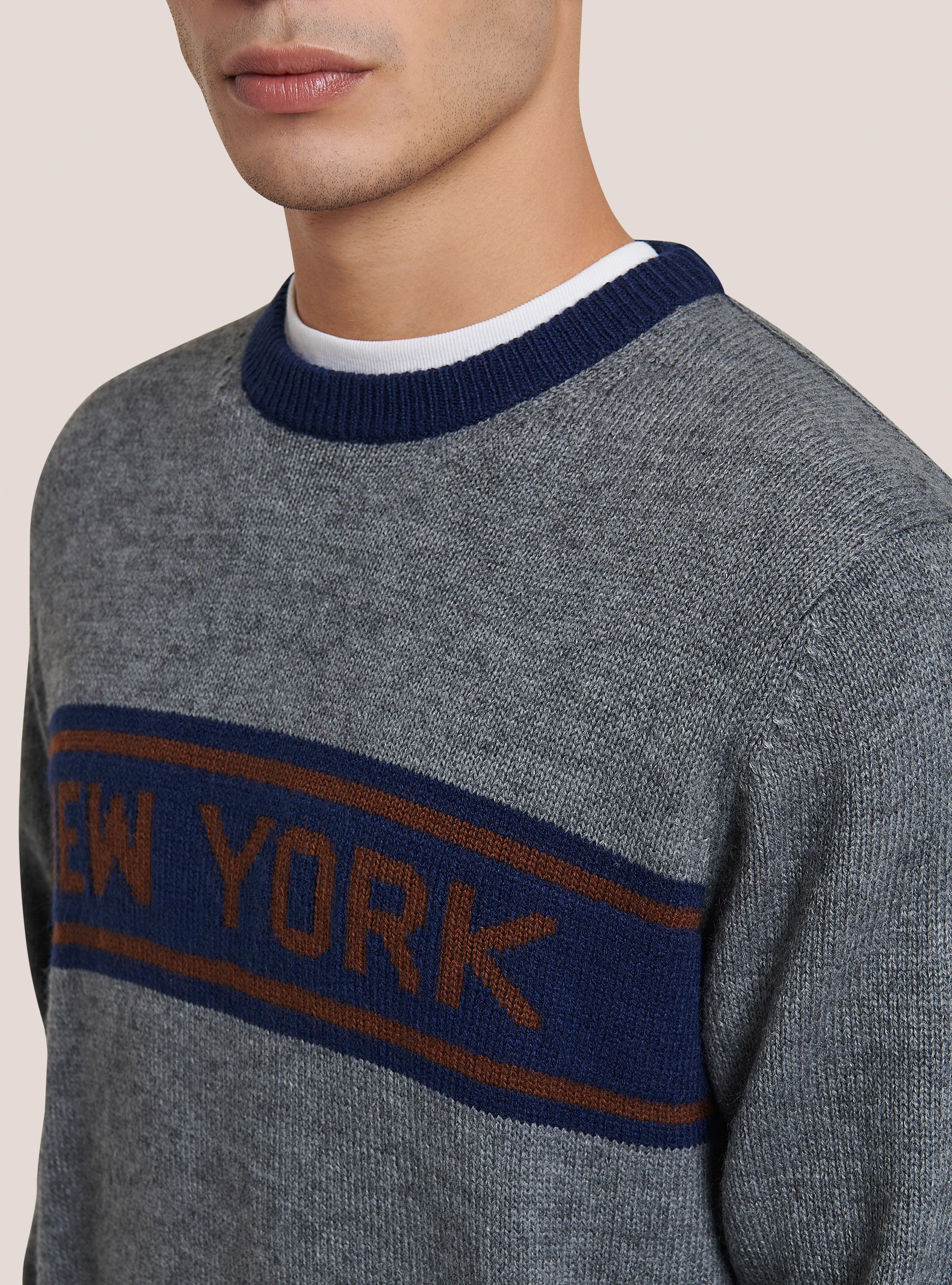 Crew-neck pullover with contrasting inscription, GREY MELANGE