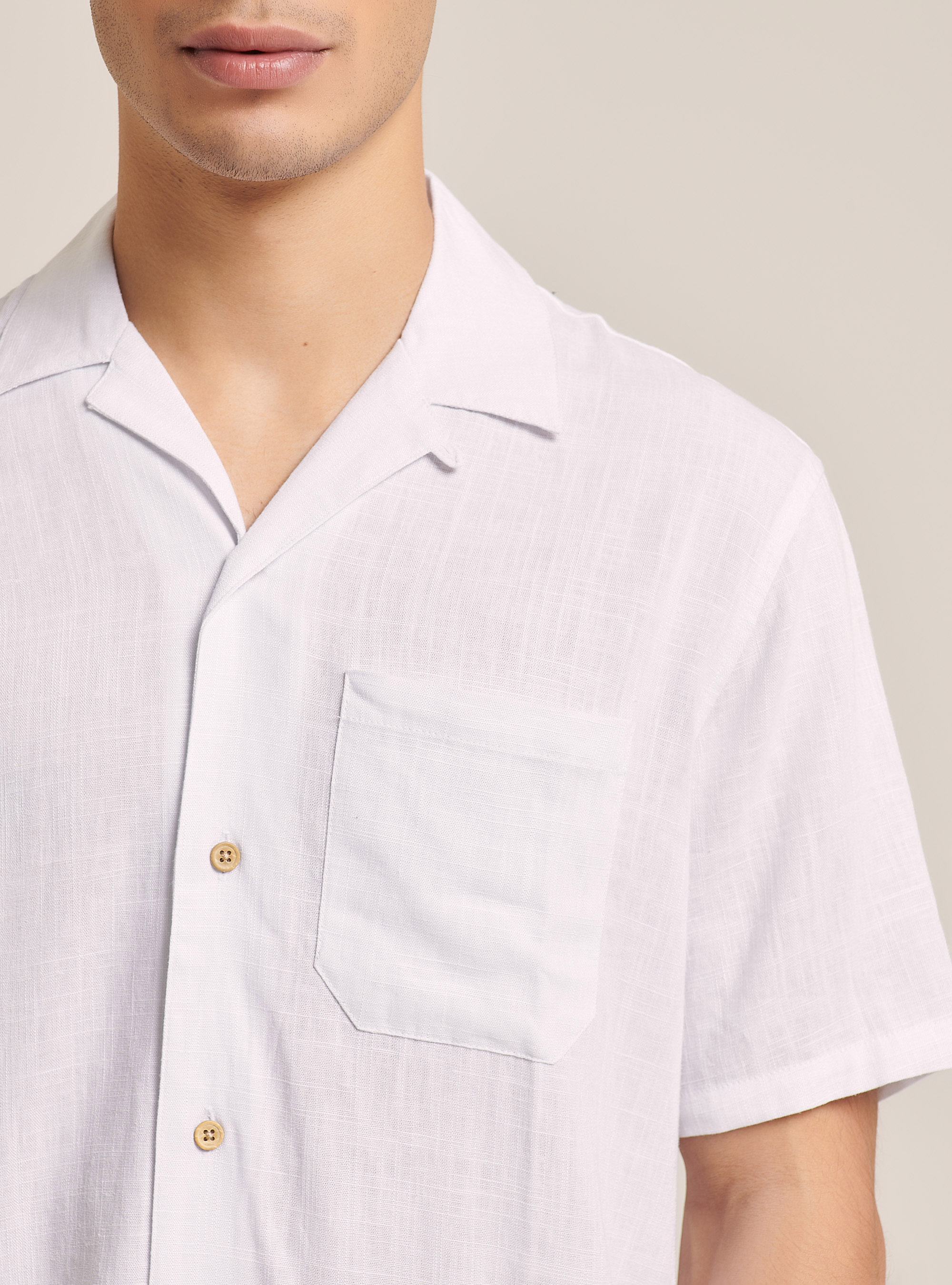 Linen blend shirt with bowling collar, WHITE