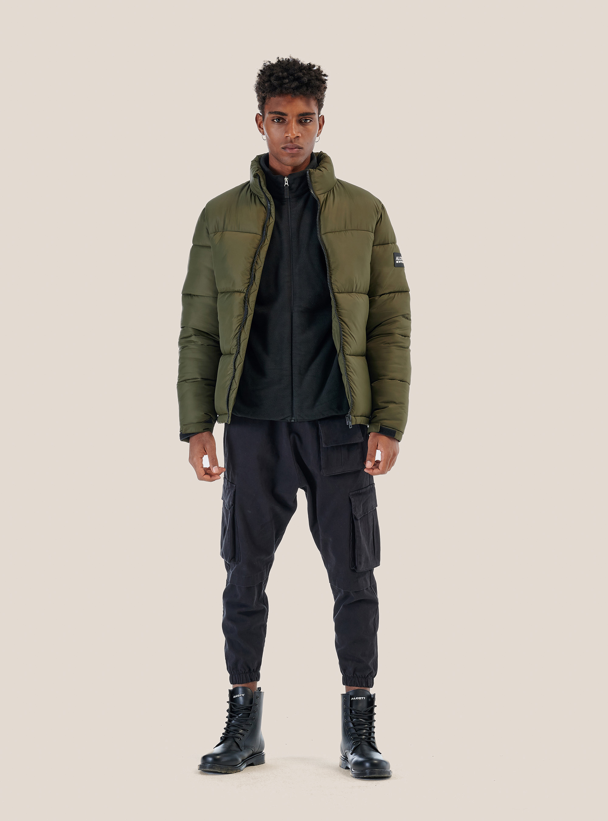 Giubbotto puffy tinta unita, C6632 KAKY