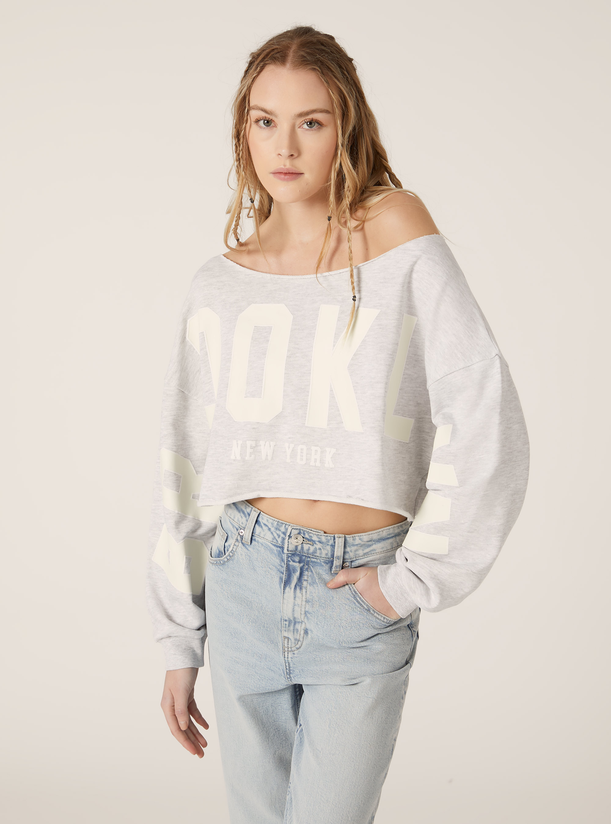 Sweatshirt court aux &eacute;paules d&eacute;nud&eacute;es, MGY3 GREY MEL LIGHT