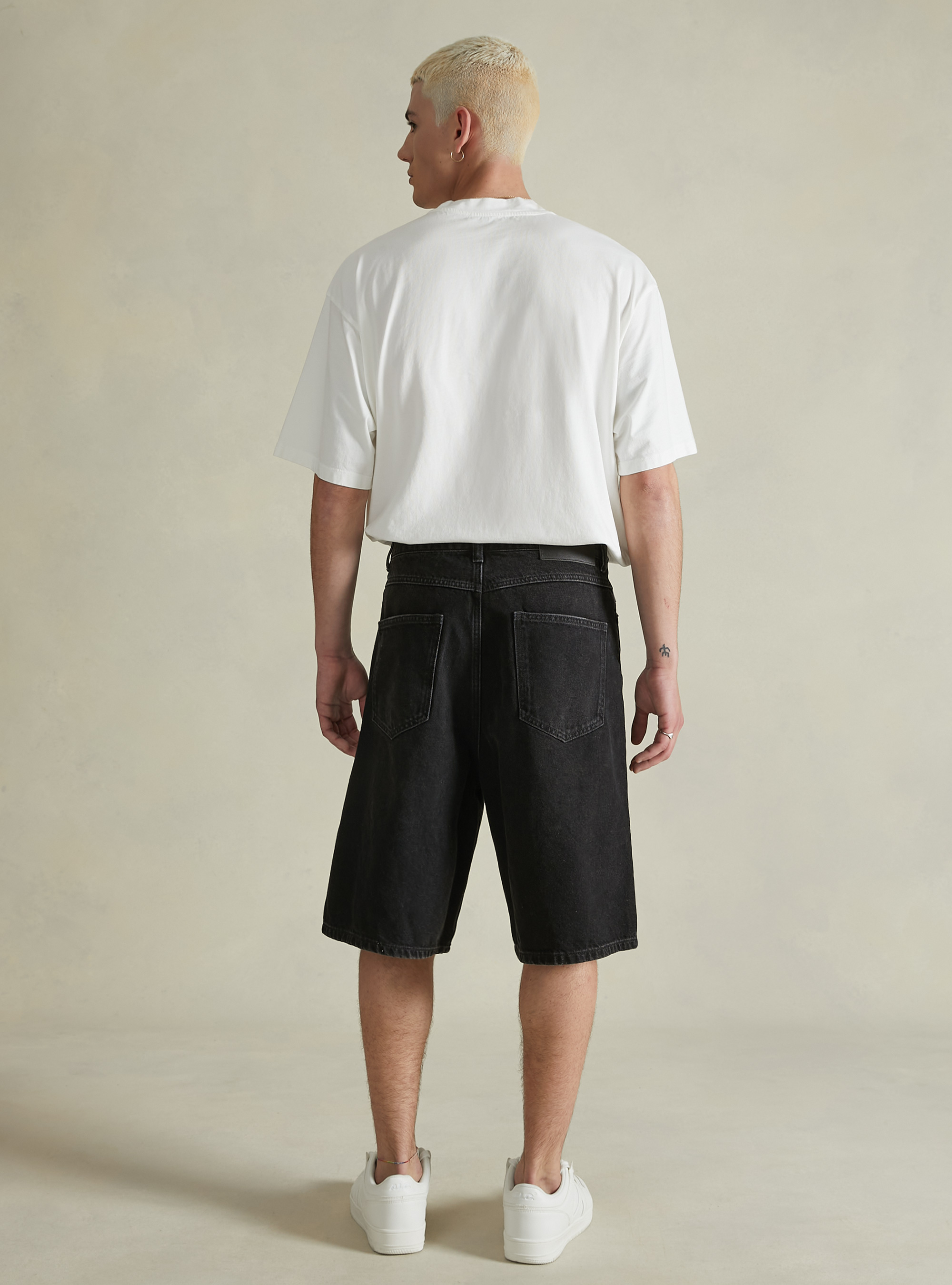 Baggy Fit Denim Bermudashorts, D000 BLACK
