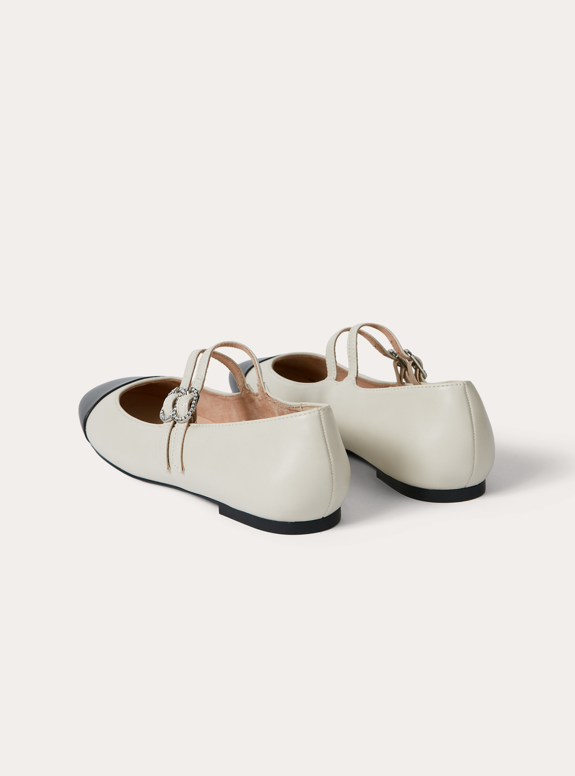 Ballerine bicolore con cinturino, WH1 OFF WHITE