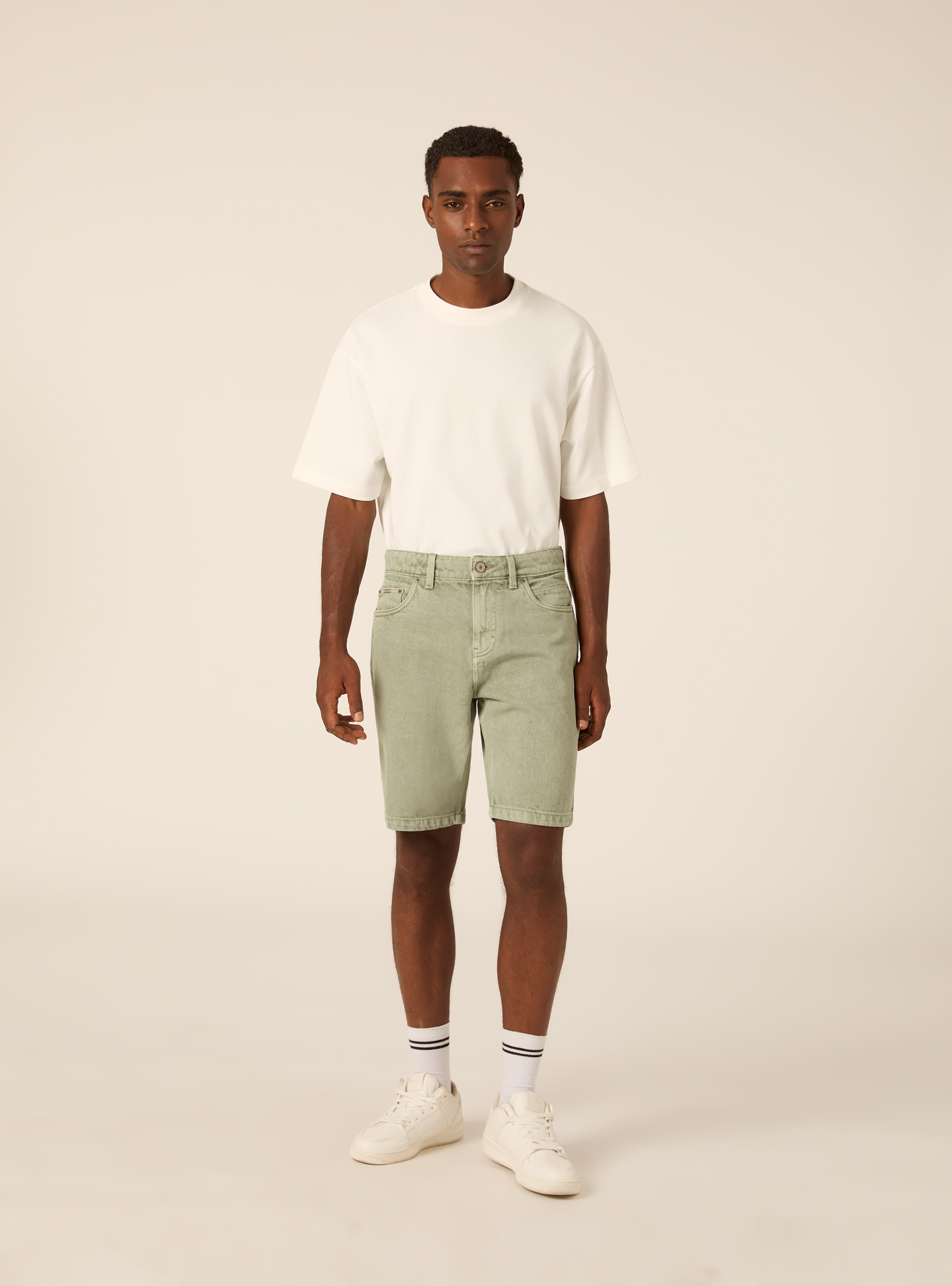 Bermudas B&aacute;sicas Prenda Tenida, KY3 KAKY LIGHT