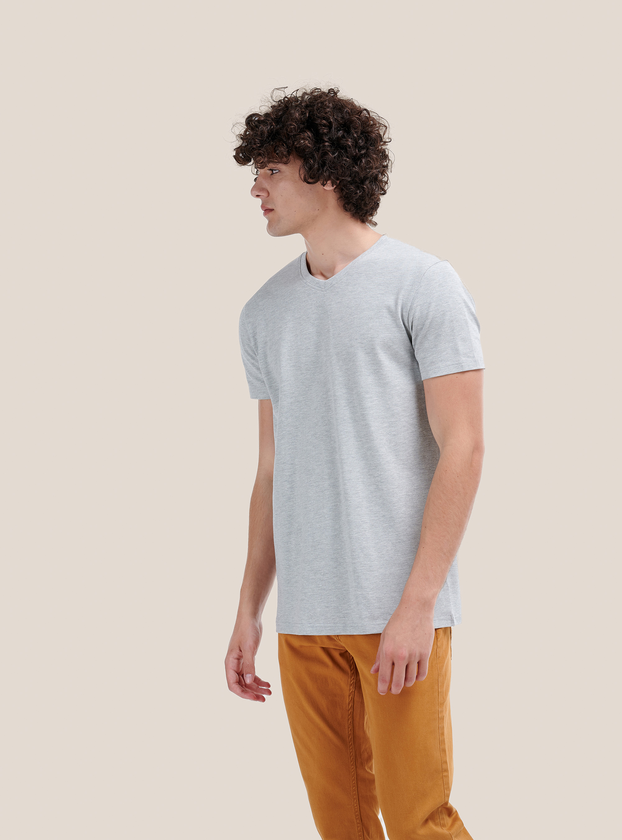 Basic T-shirt with V-neck, LIGHT GREY MELANGE