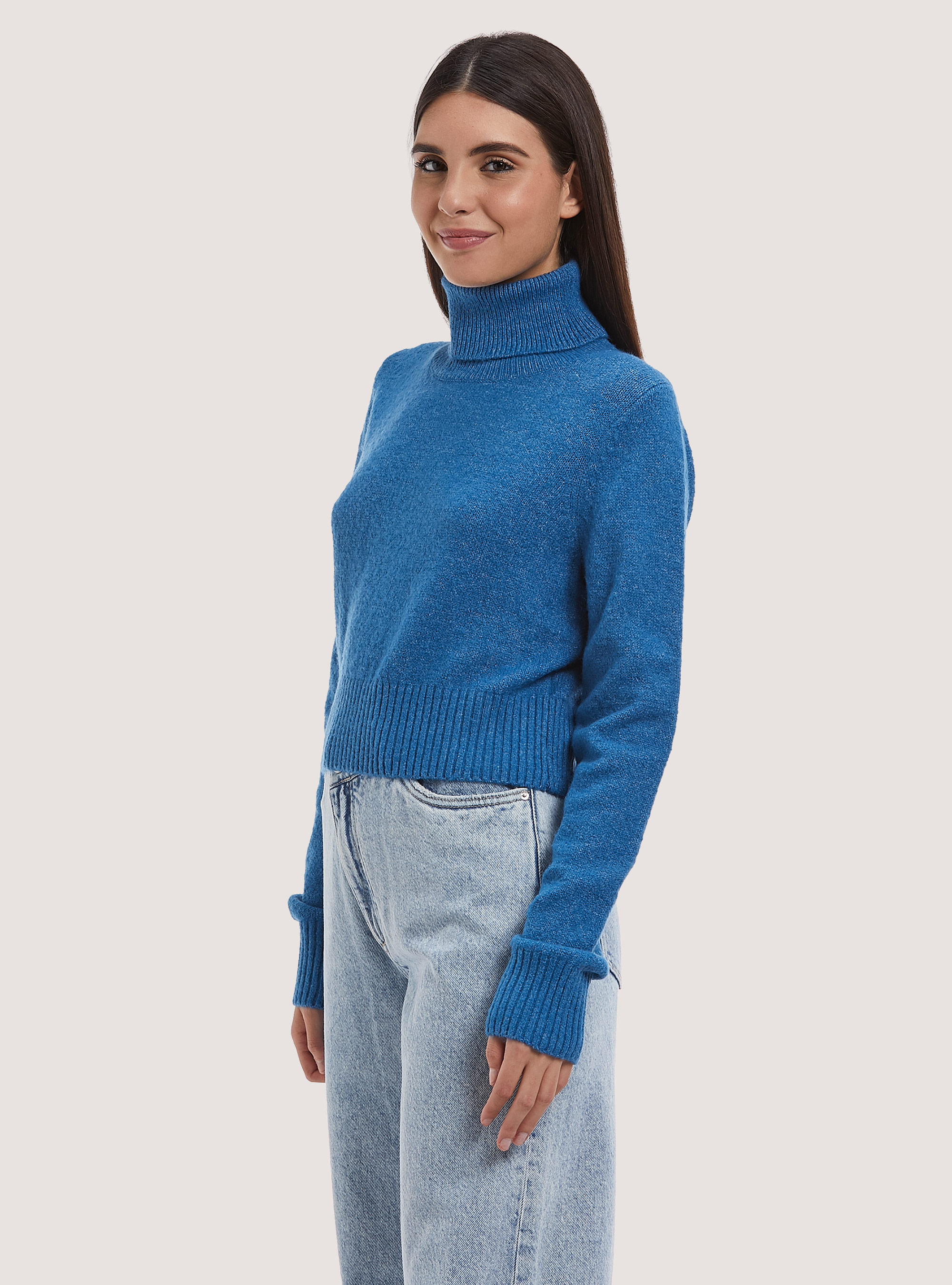 Pullover morbido cropped a collo alto, OB2 BLUE OIL MED.