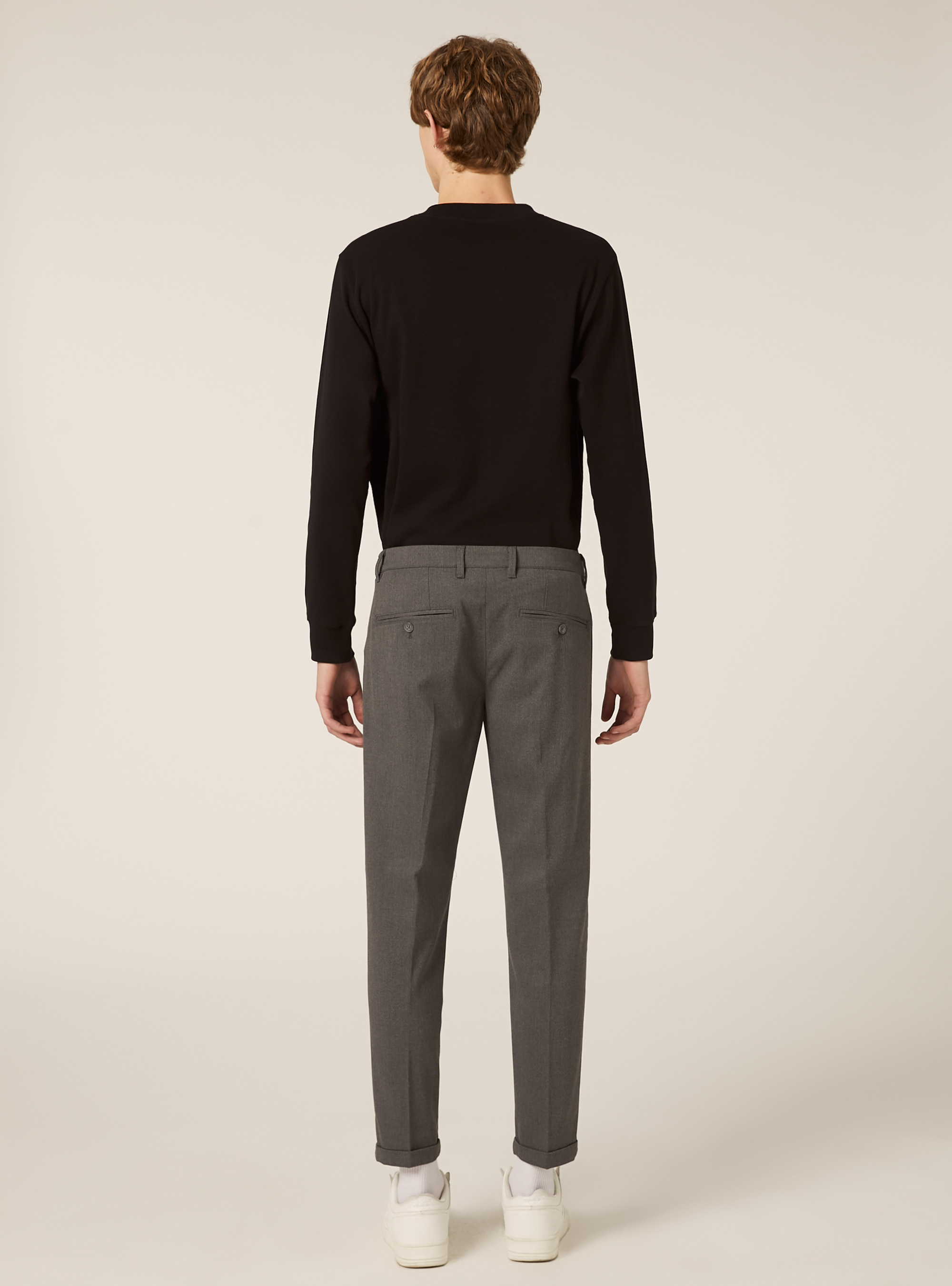 Pantalón clásico de corte ajustado, GY1 GREY DARK