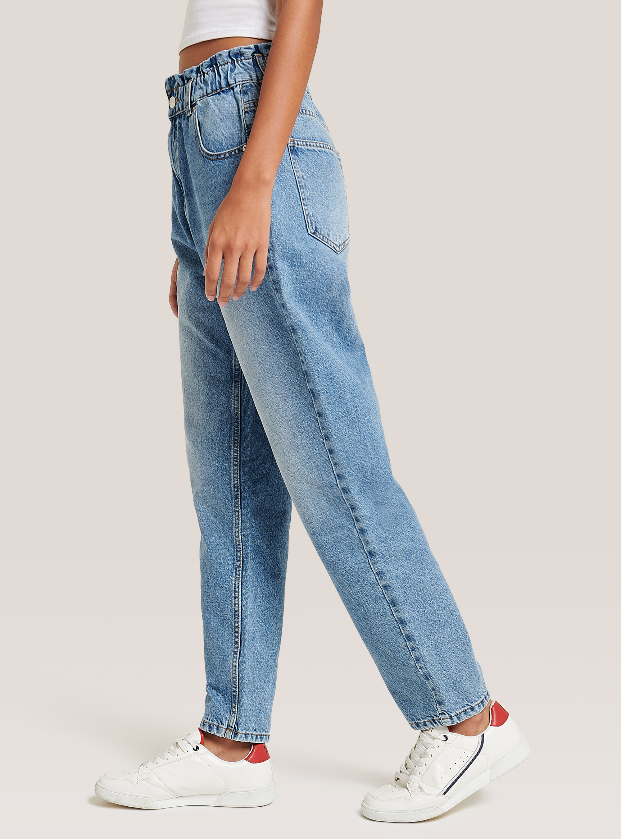 Jean slouchy avec taille &eacute;lastiqu&eacute;e en coton, C282 AZZURRE