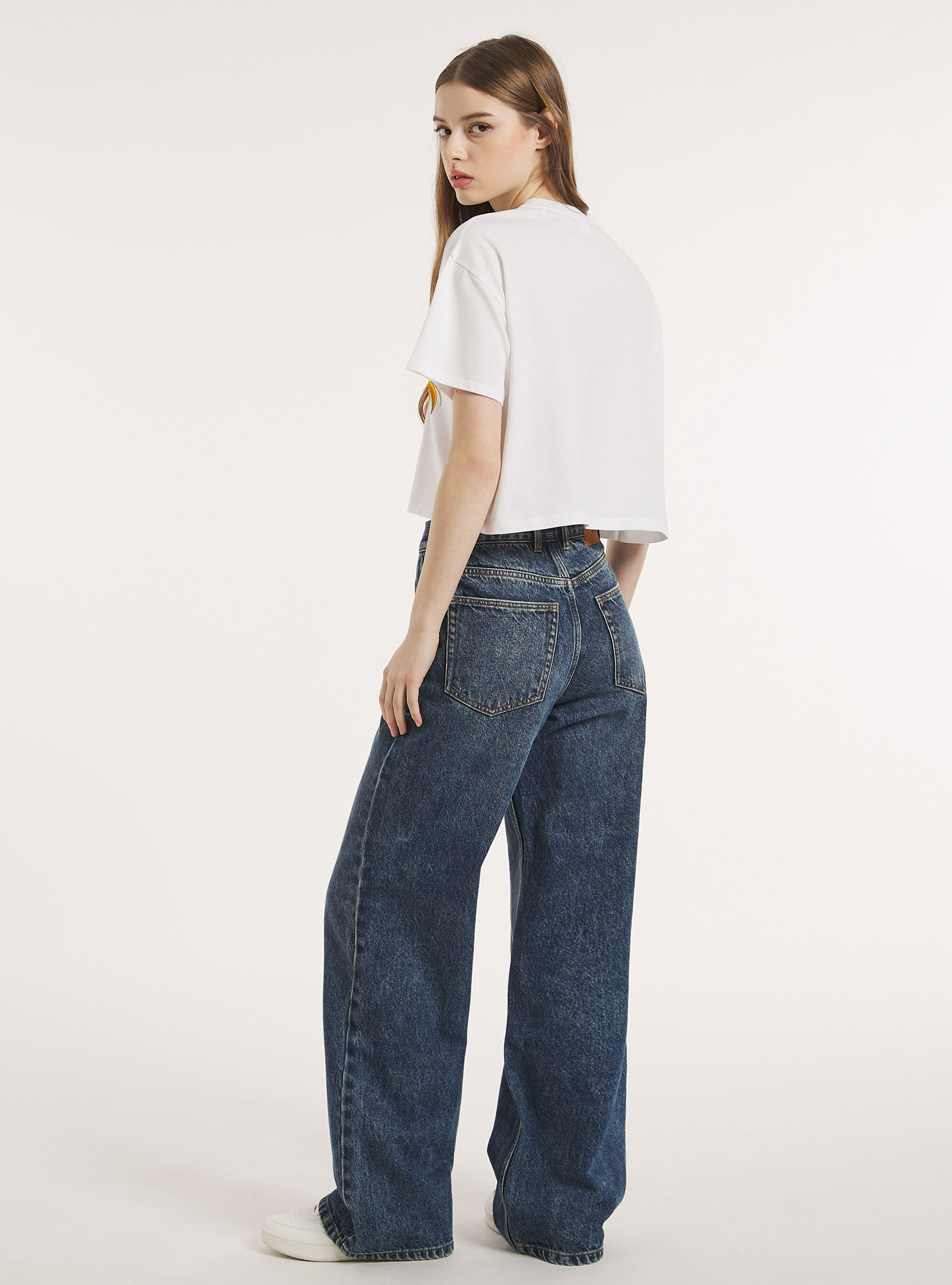 Sailor Moon / Alcott T-Shirt mit Ausschnitt, WH3 WHITE